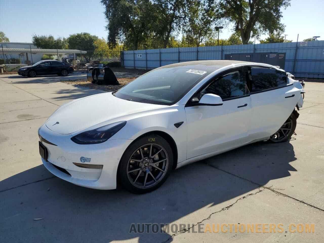 5YJ3E1EA5MF022413 TESLA MODEL 3 2021