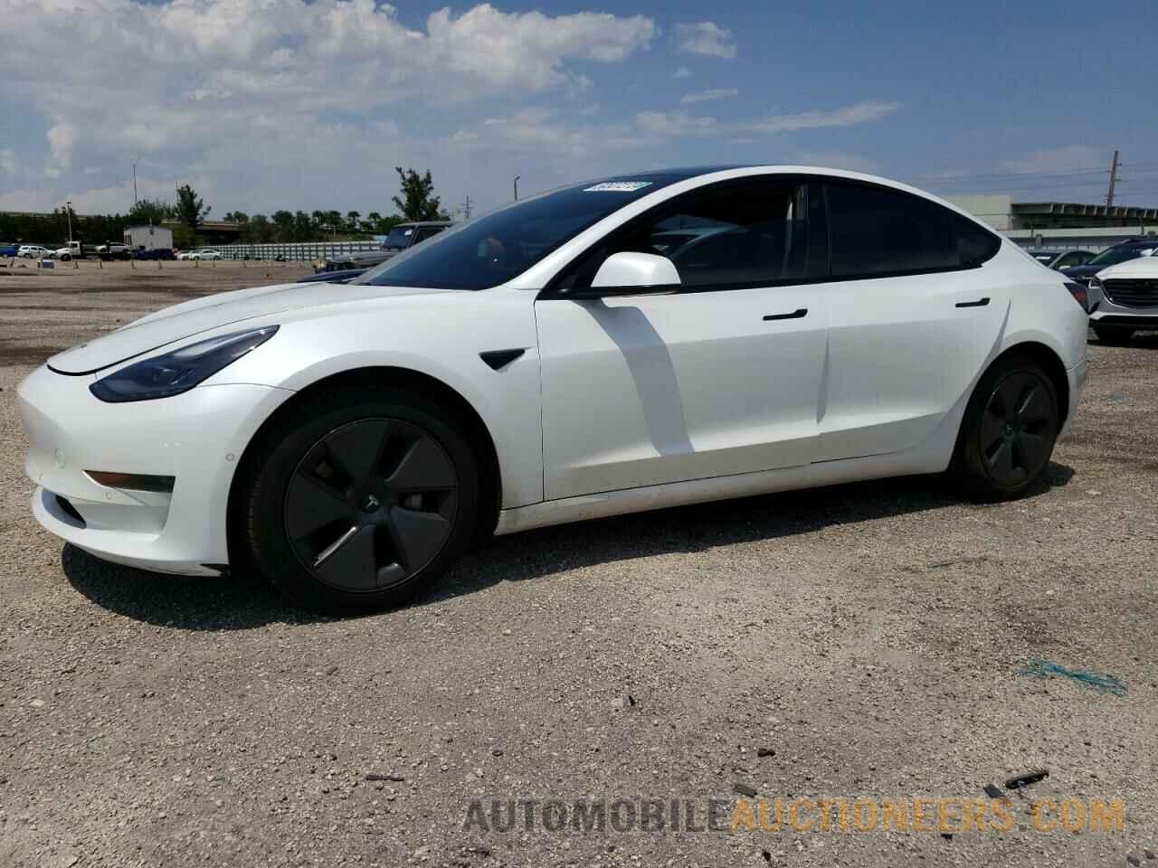 5YJ3E1EA5MF063558 TESLA MODEL 3 2021