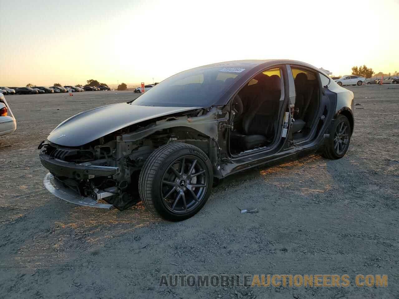 5YJ3E1EA5MF082272 TESLA MODEL 3 2021