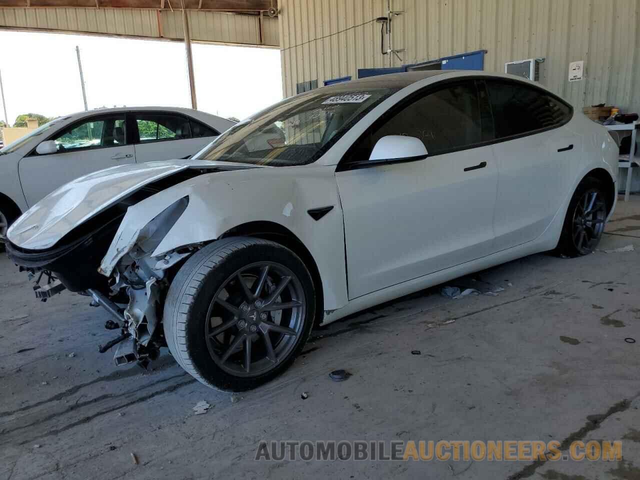 5YJ3E1EA5MF096799 TESLA MODEL 3 2021