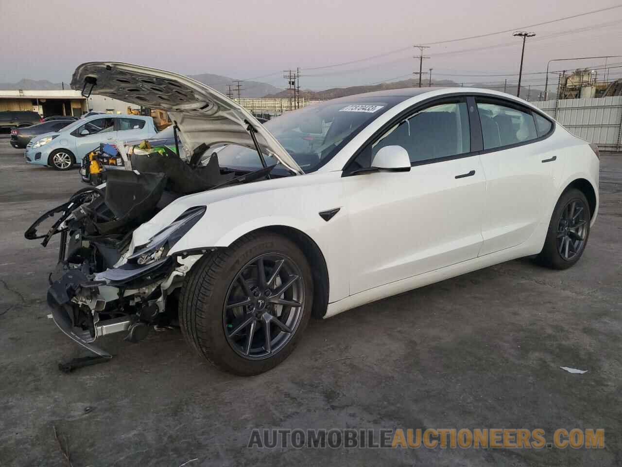 5YJ3E1EA5MF907825 TESLA MODEL 3 2021