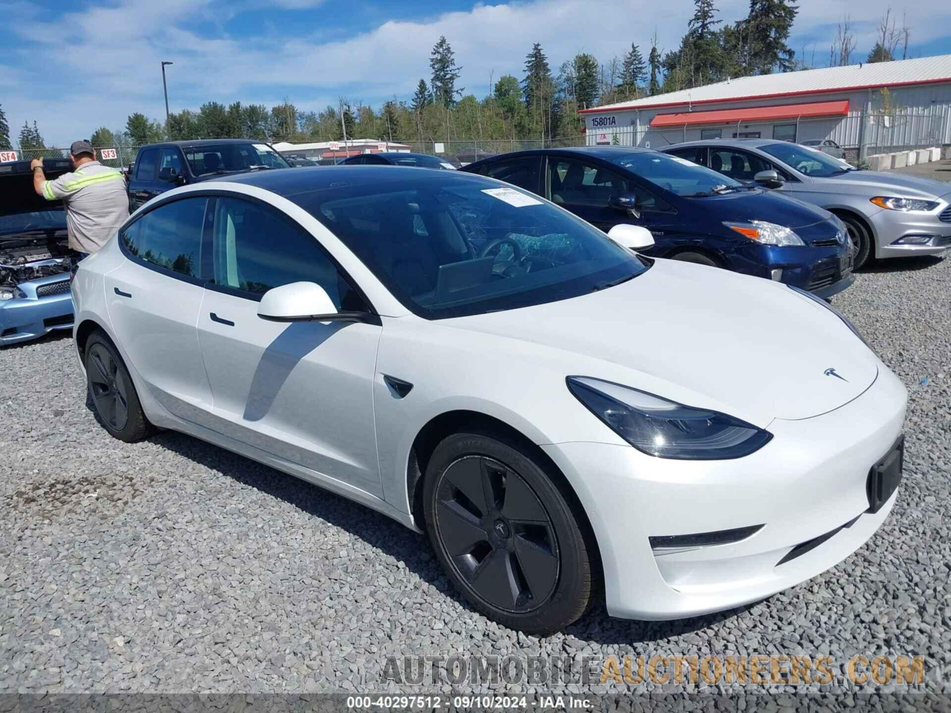 5YJ3E1EA5MF977437 TESLA MODEL 3 2021