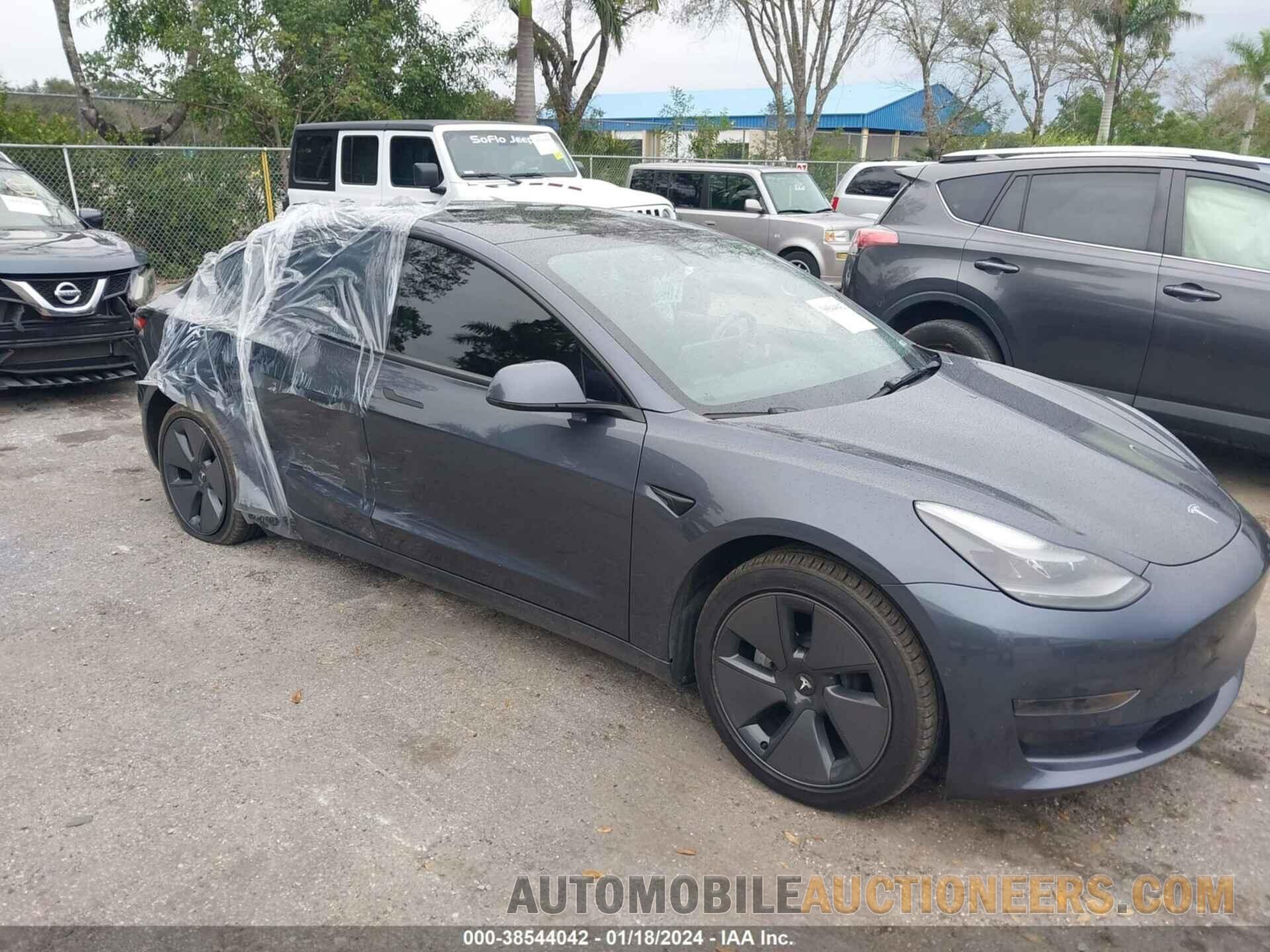 5YJ3E1EA5NF102750 TESLA MODEL 3 2022