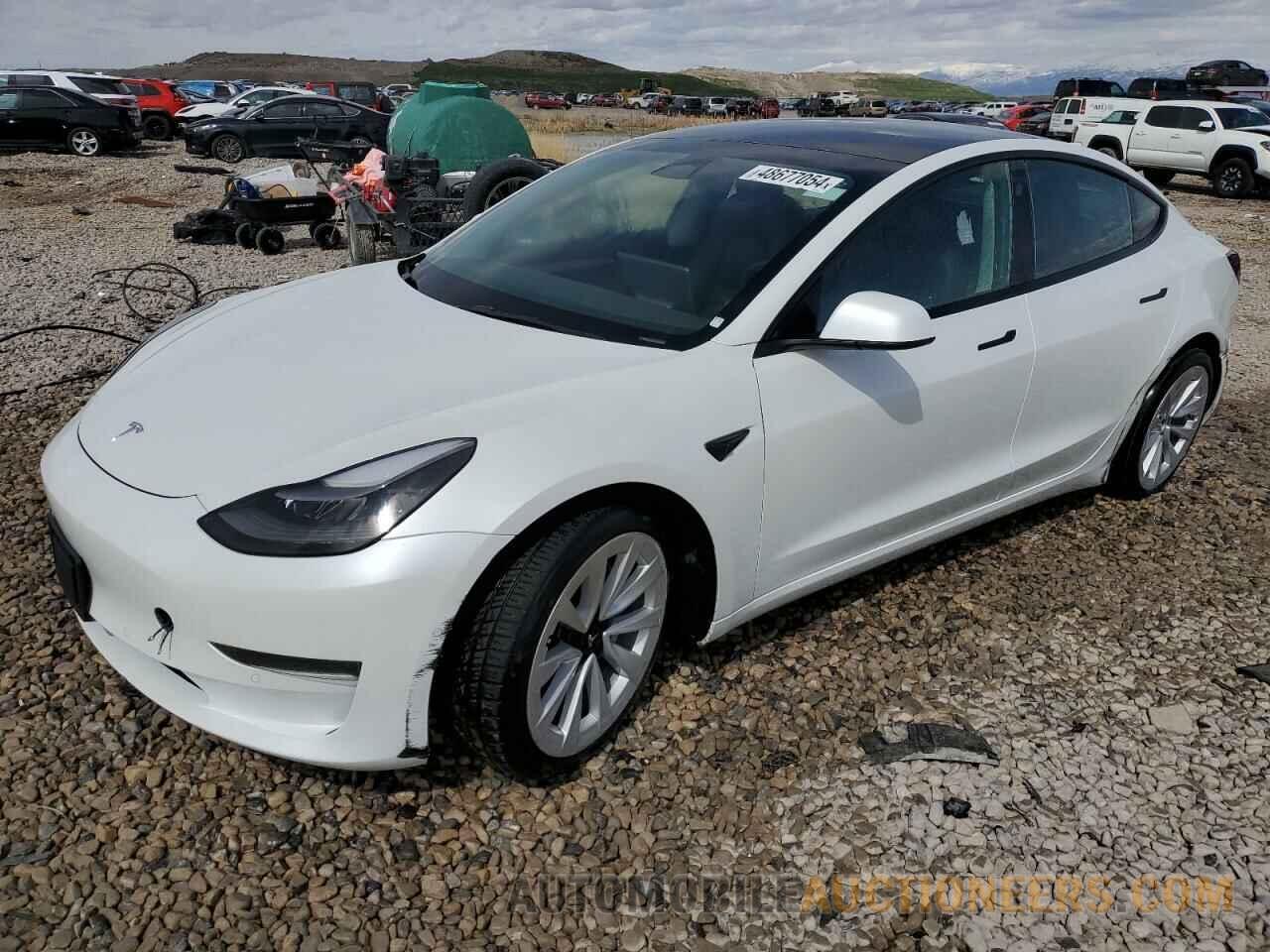 5YJ3E1EA5NF185211 TESLA MODEL 3 2022