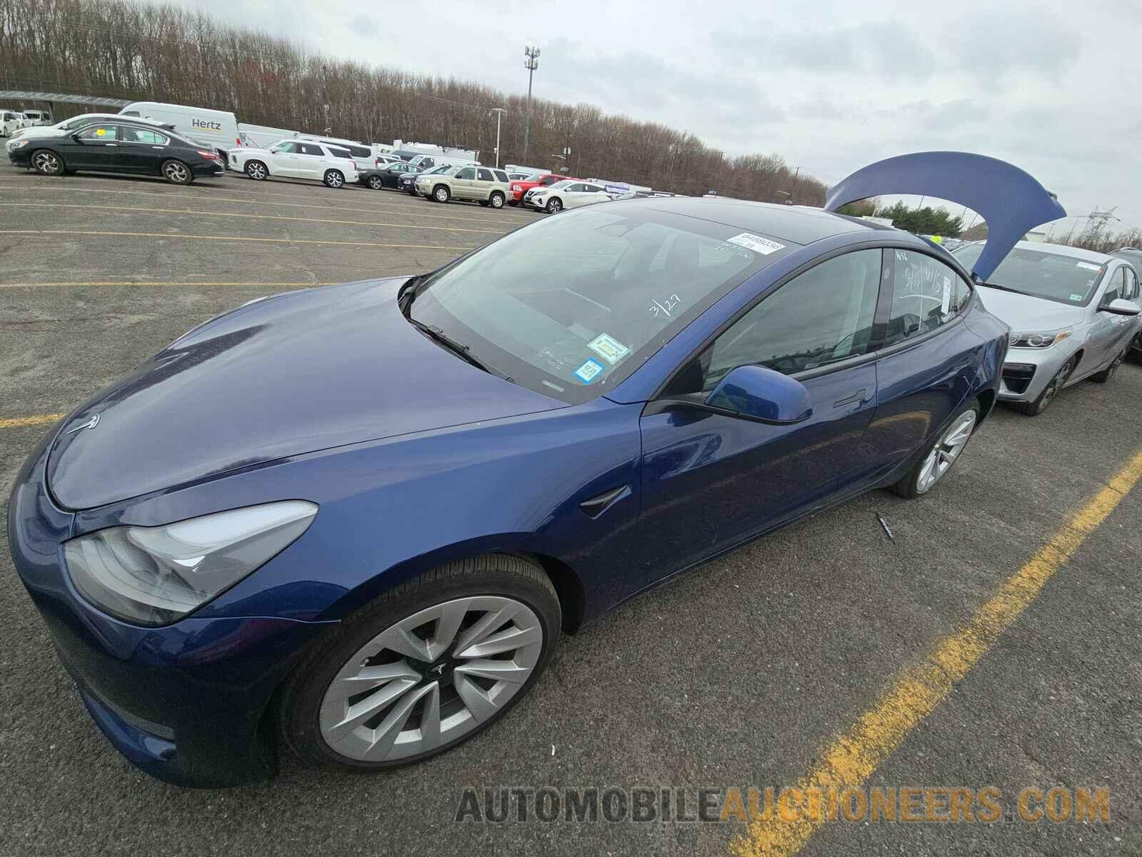 5YJ3E1EA5NF190246 Tesla Model 3 2022