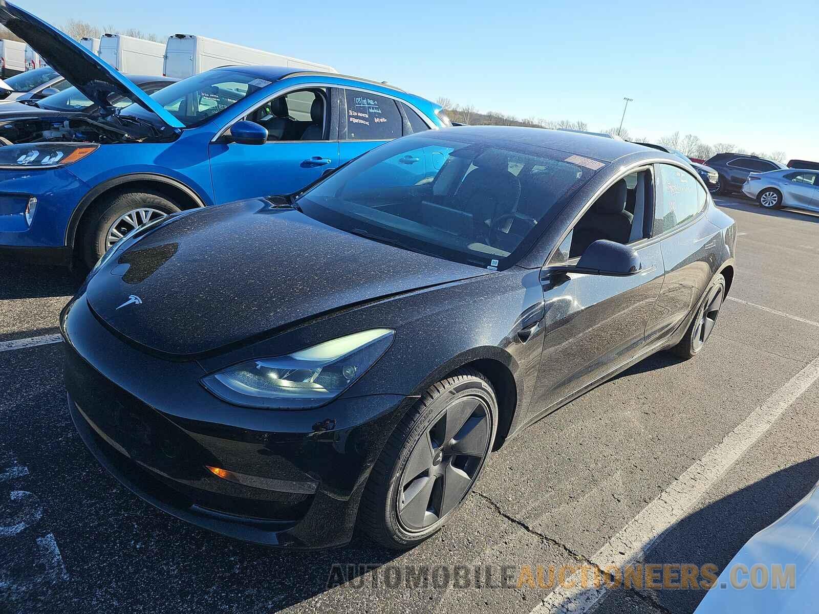 5YJ3E1EA5NF190683 Tesla Mo 2022