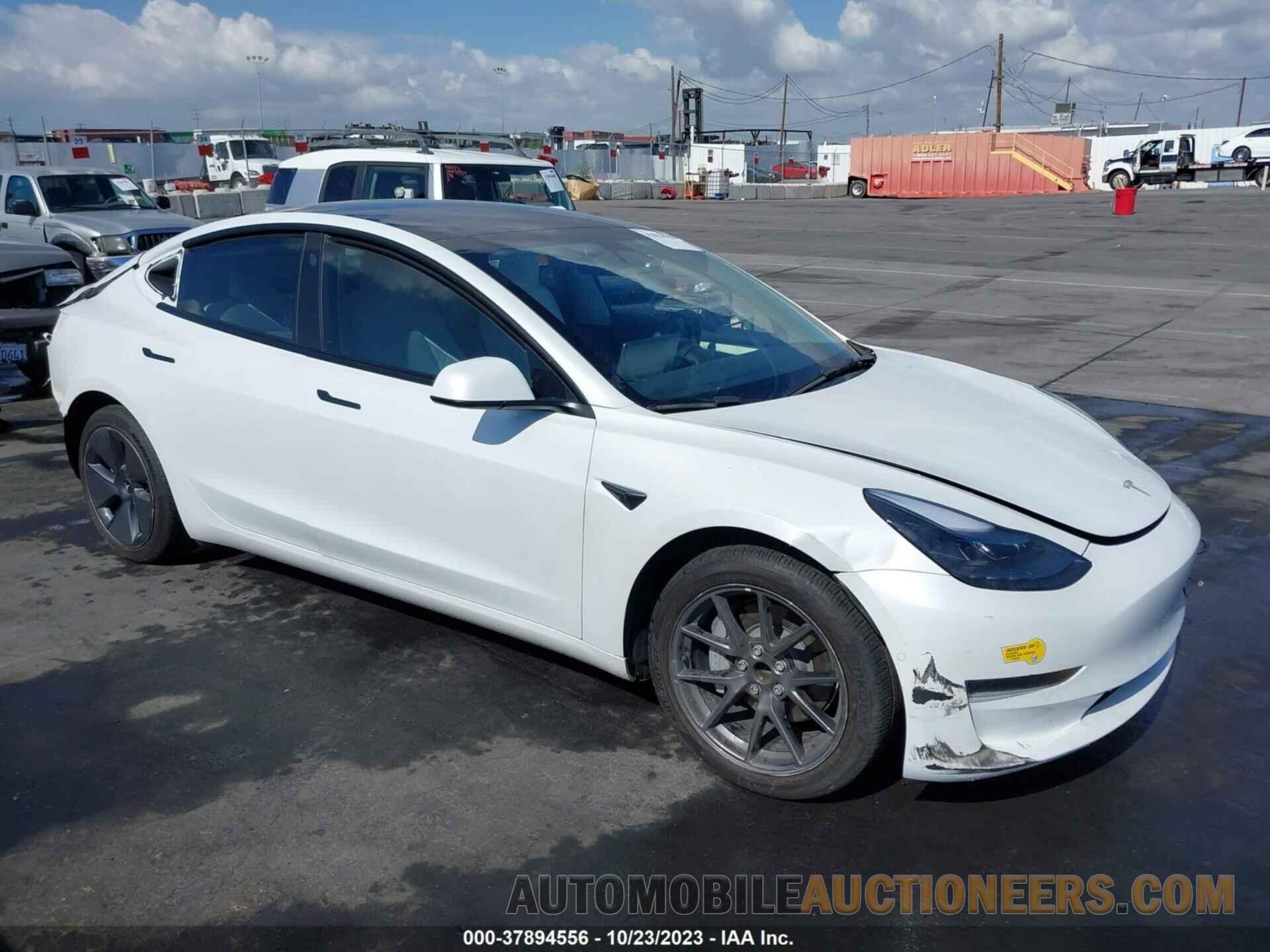 5YJ3E1EA5NF319182 TESLA MODEL 3 2022