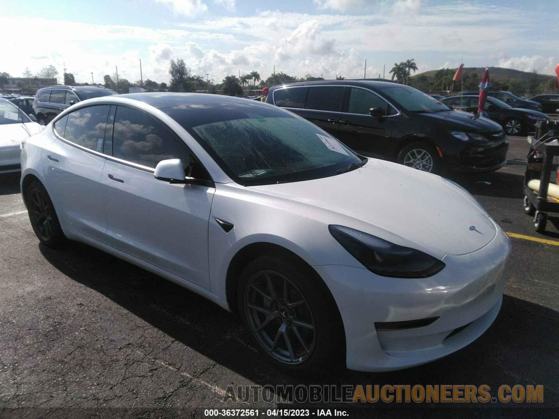 5YJ3E1EA5NF319246 TESLA MODEL 3 2022