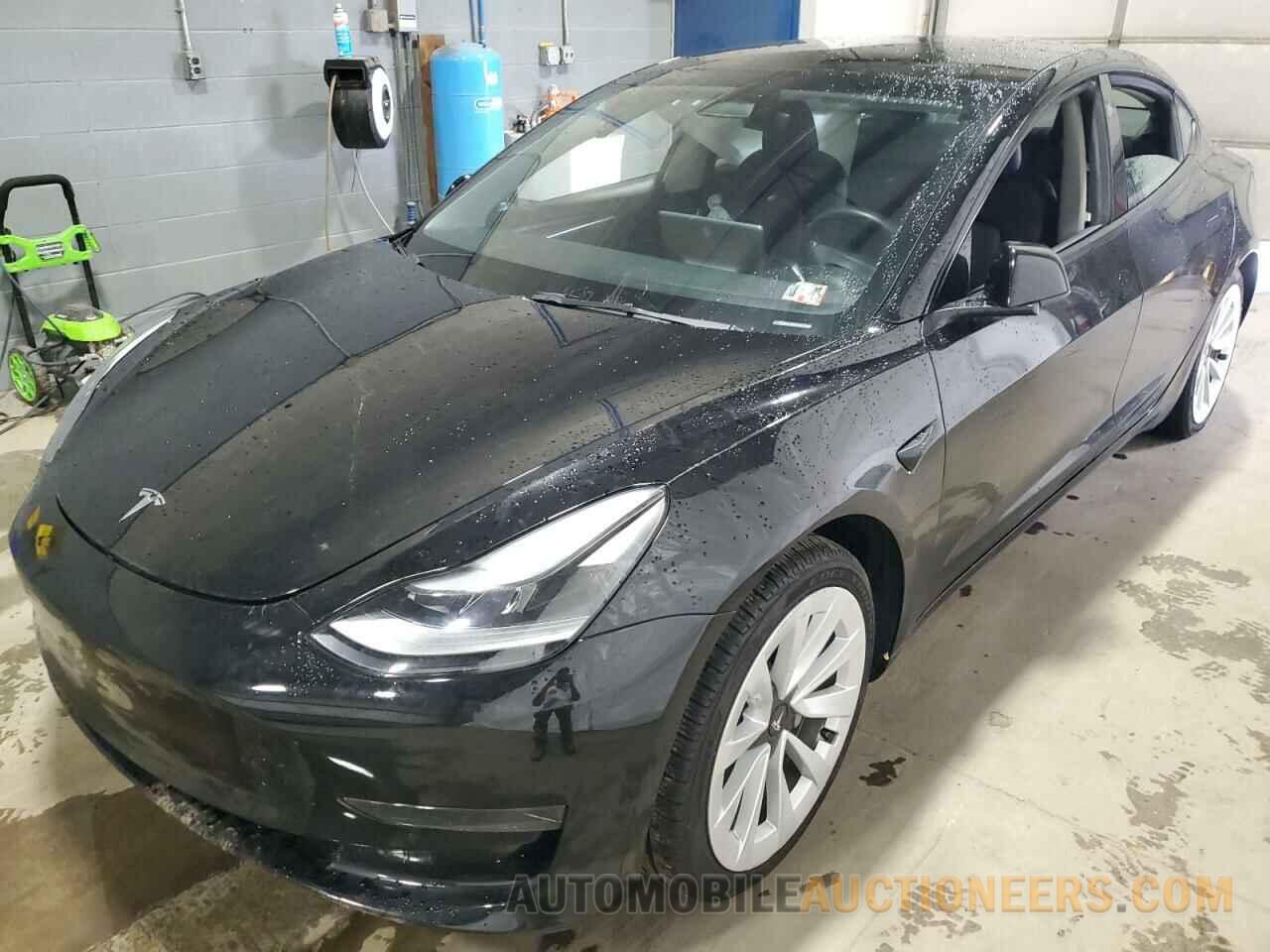 5YJ3E1EA5NF370584 TESLA MODEL 3 2022