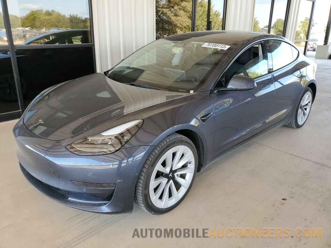 5YJ3E1EA5NF370679 TESLA MODEL 3 2022