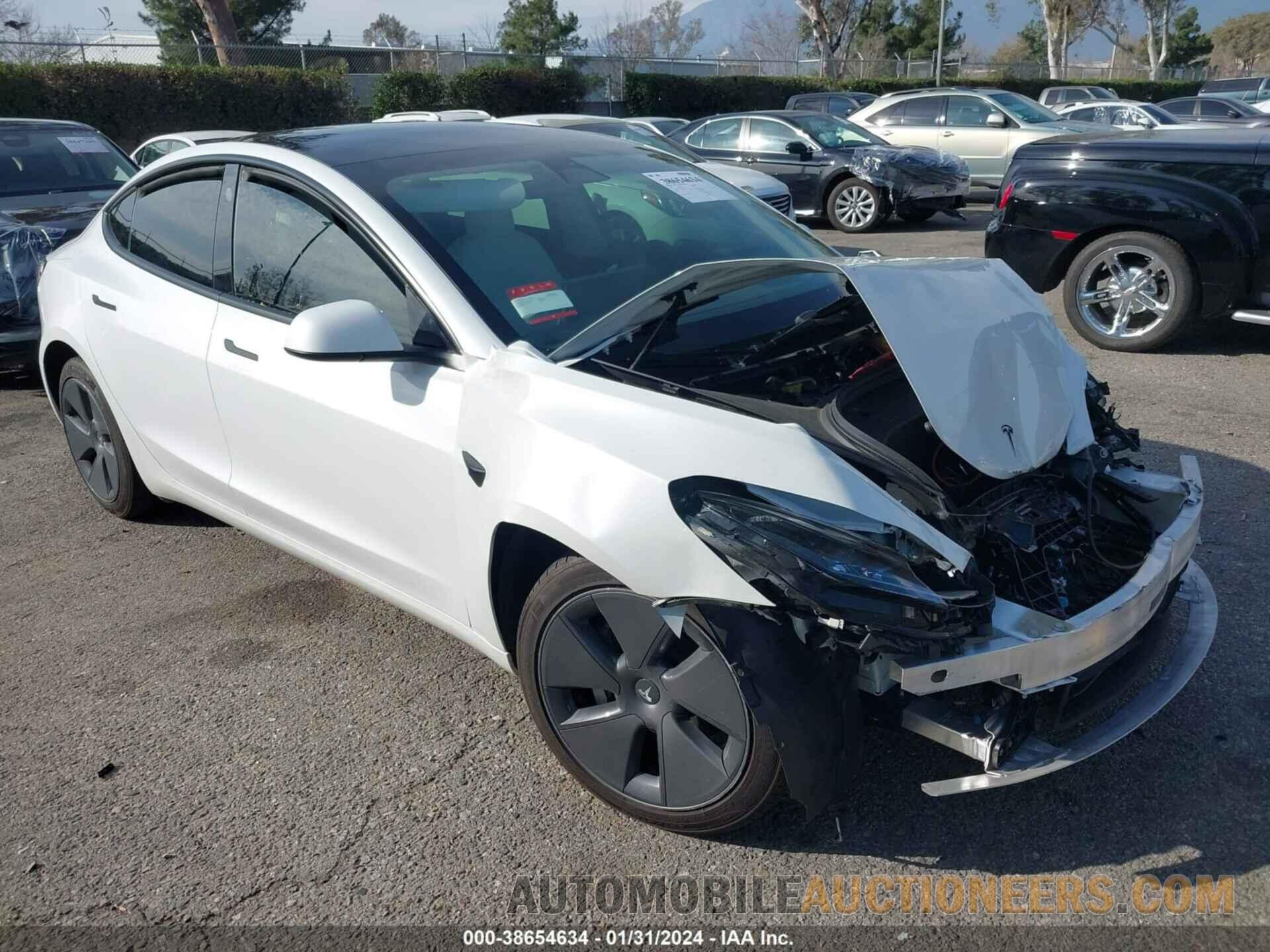 5YJ3E1EA5NF374277 TESLA MODEL 3 2022