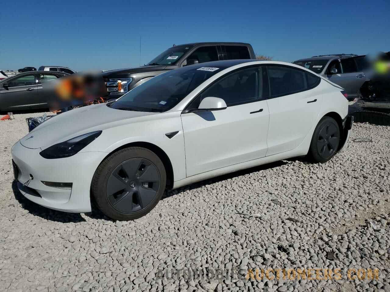 5YJ3E1EA5PF417647 TESLA MODEL 3 2023