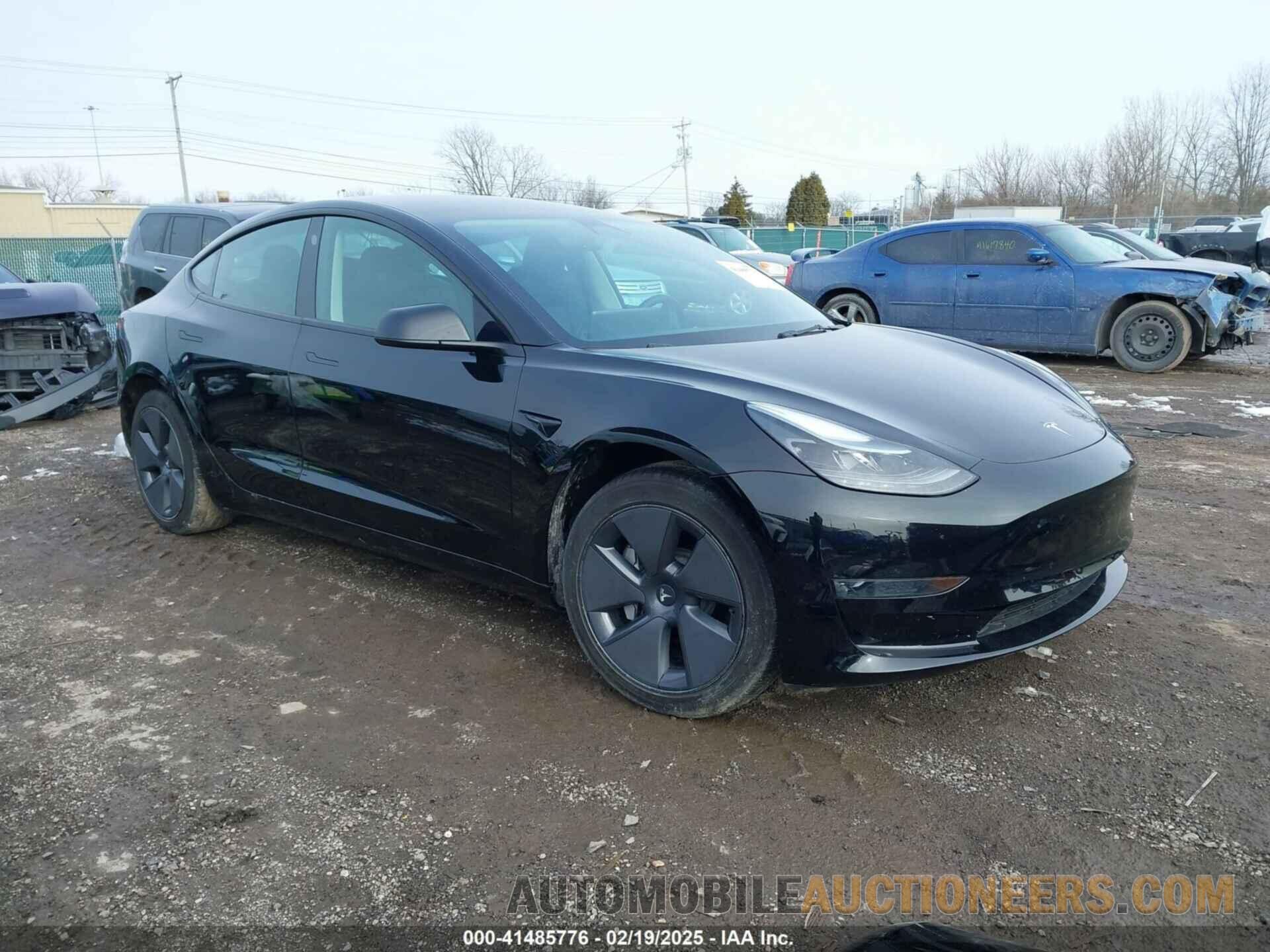 5YJ3E1EA5PF452558 TESLA MODEL 3 2023