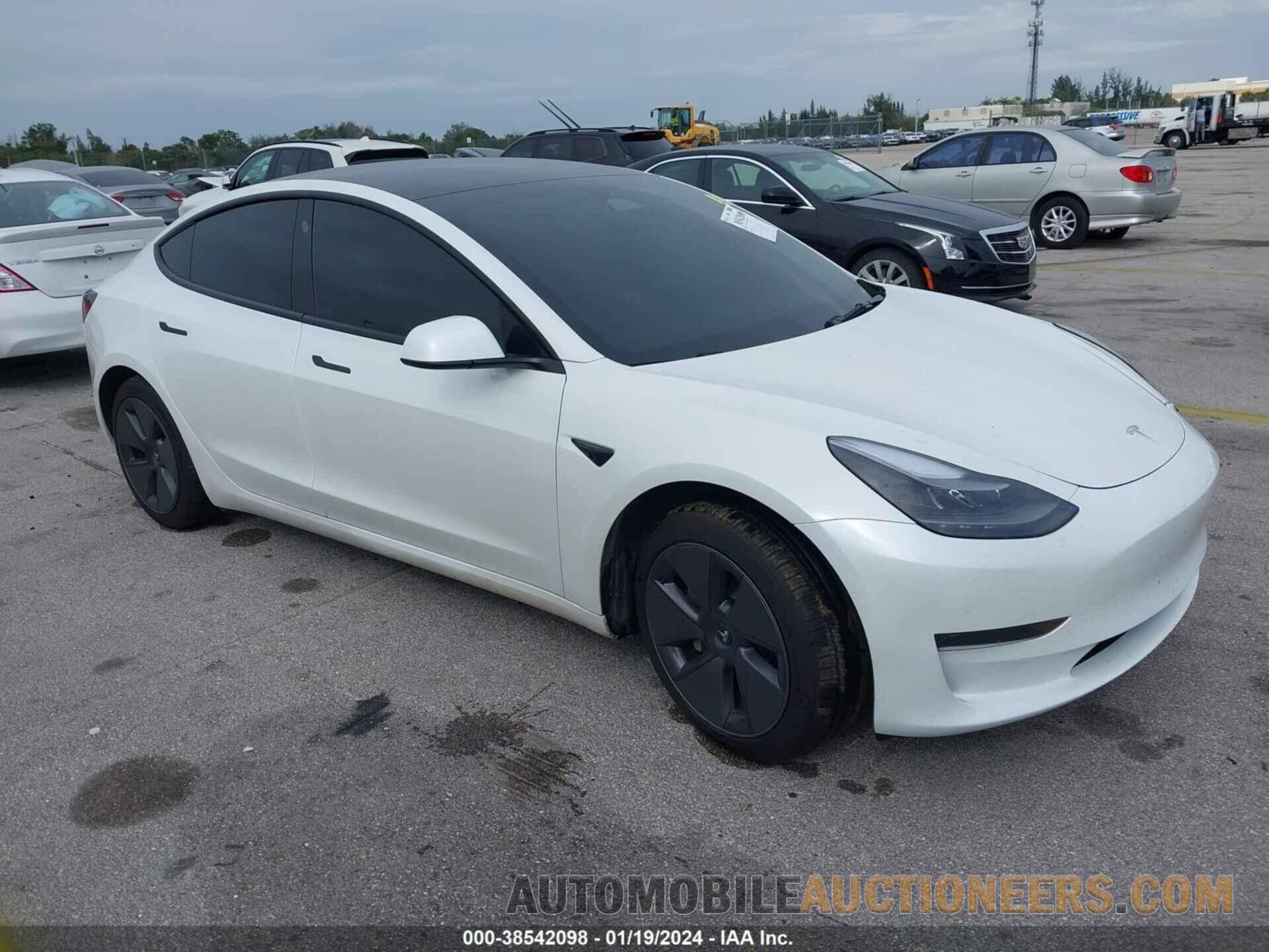 5YJ3E1EA5PF565751 TESLA MODEL 3 2023