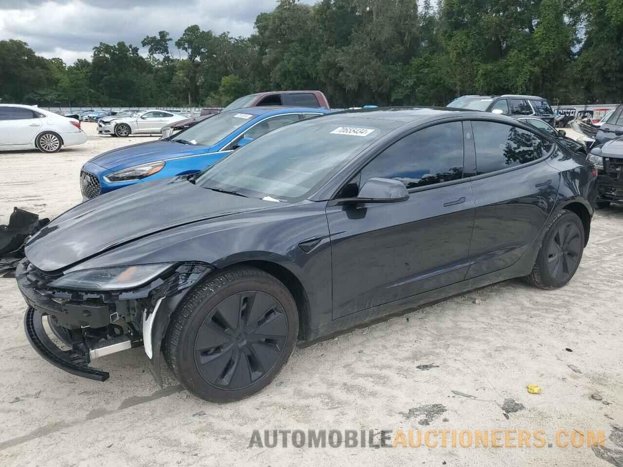 5YJ3E1EA5RF727073 TESLA MODEL 3 2024