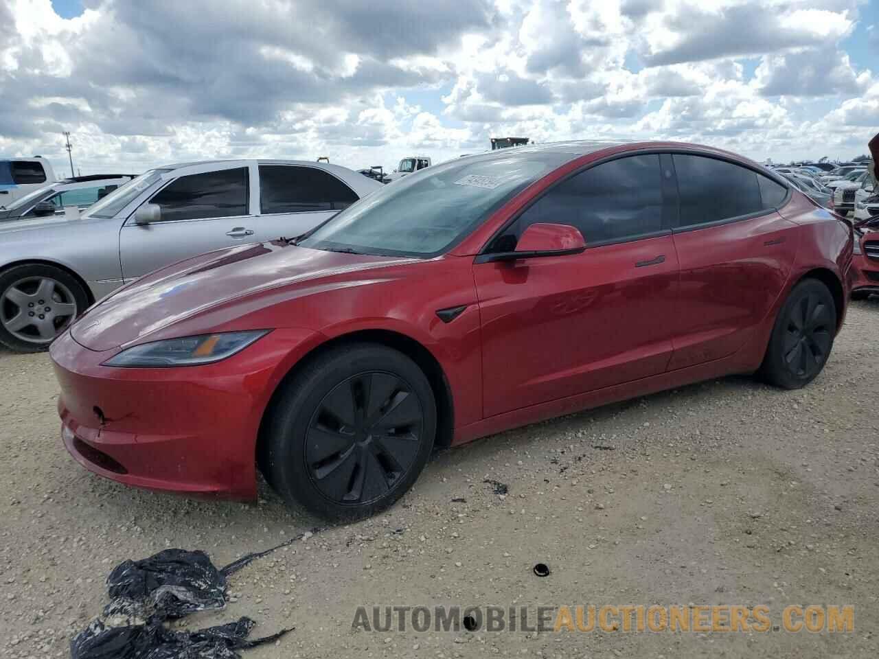 5YJ3E1EA5RF731494 TESLA MODEL 3 2024