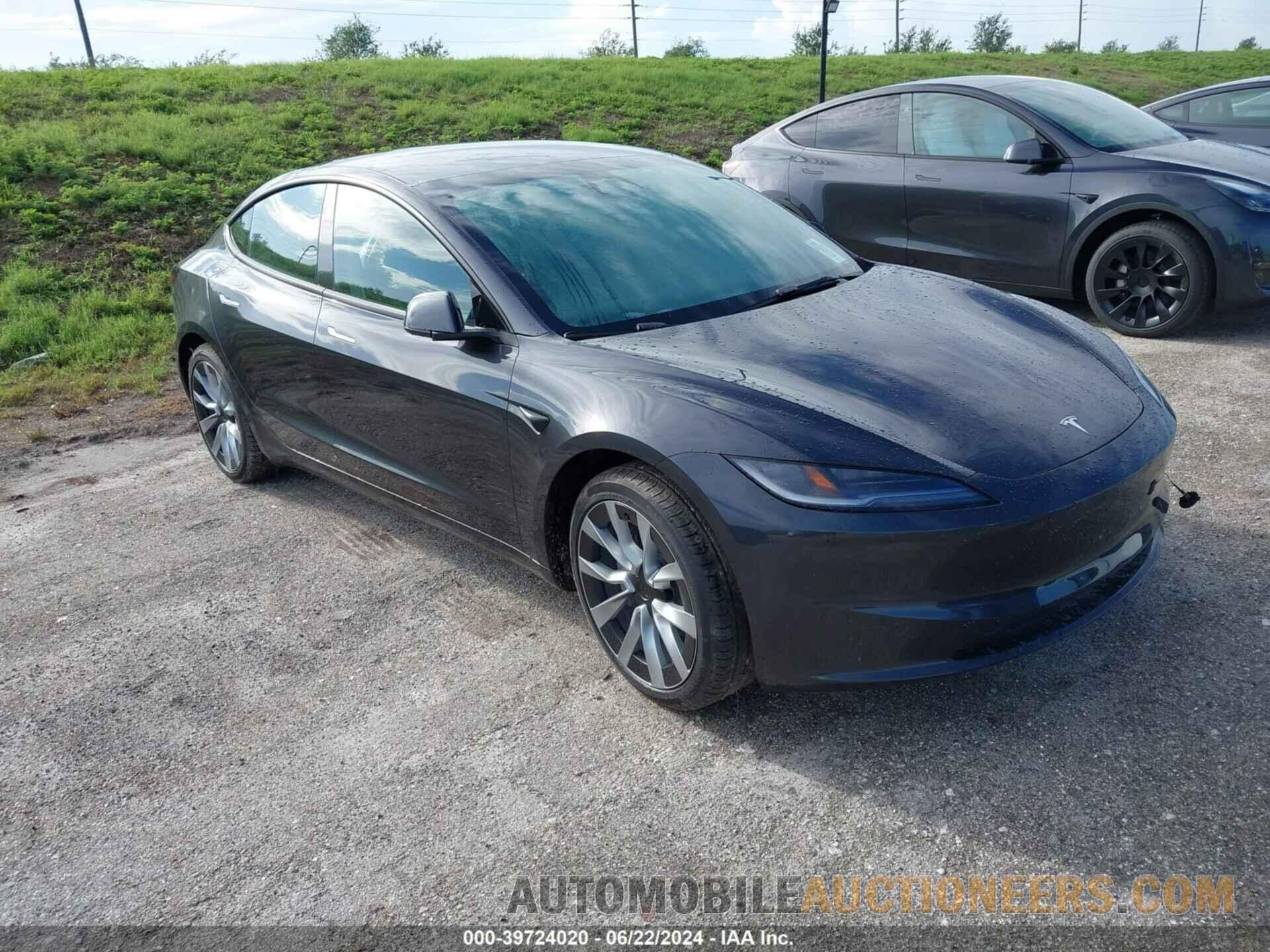 5YJ3E1EA5RF750627 TESLA MODEL 3 2024