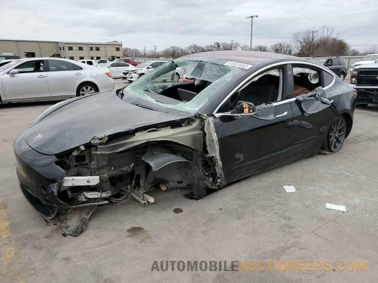 5YJ3E1EA6JF012517 TESLA MODEL 3 2018