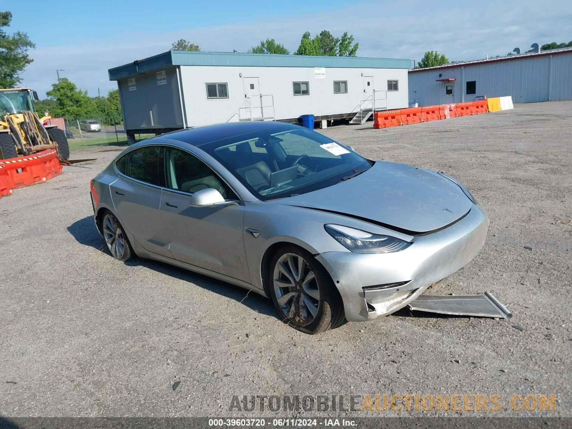 5YJ3E1EA6JF013506 TESLA MODEL 3 2018