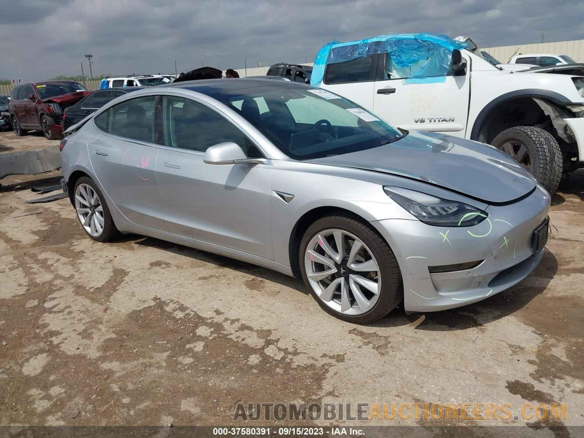 5YJ3E1EA6JF034873 TESLA MODEL 3 2018