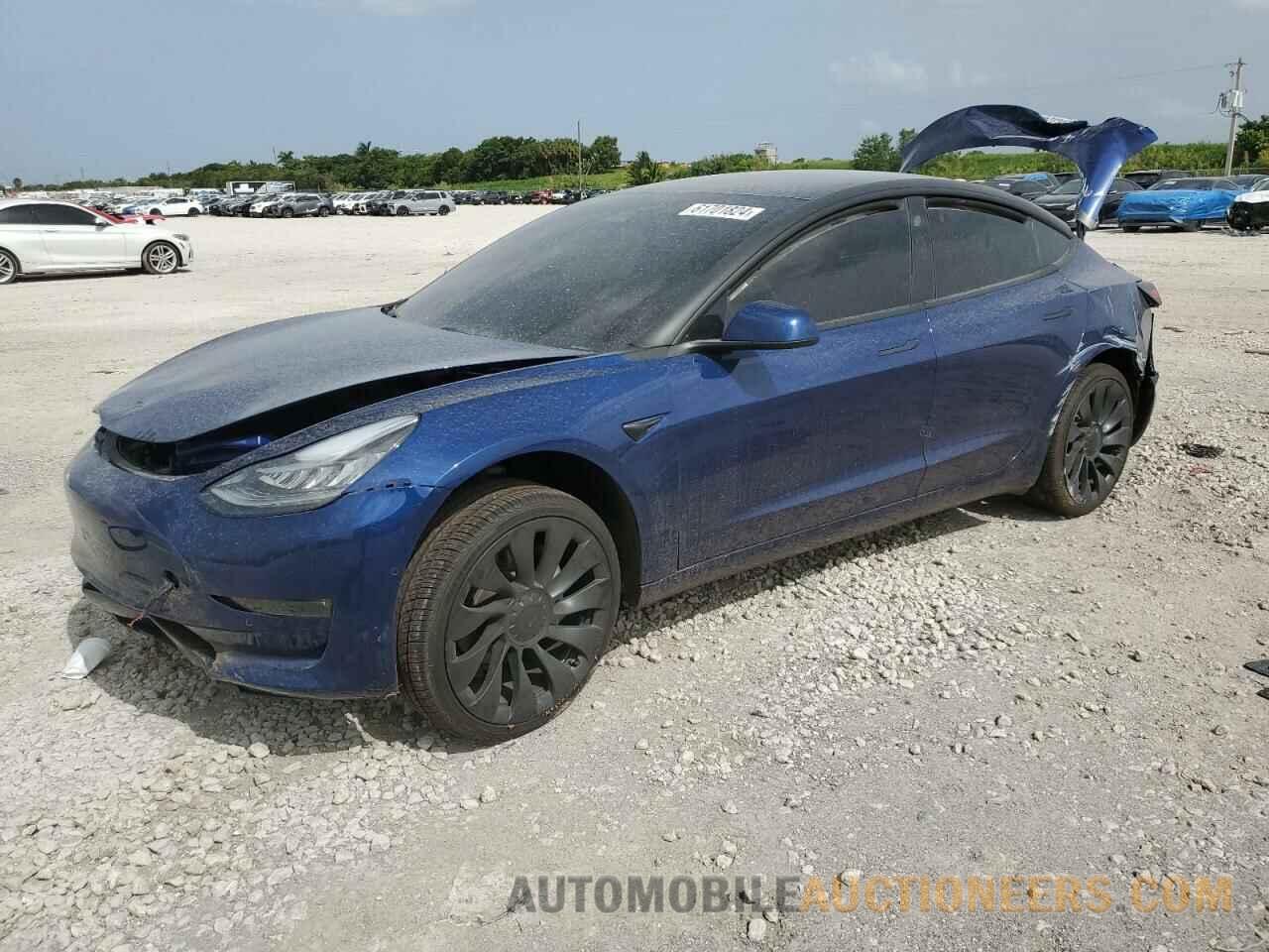 5YJ3E1EA6JF038227 TESLA MODEL 3 2018