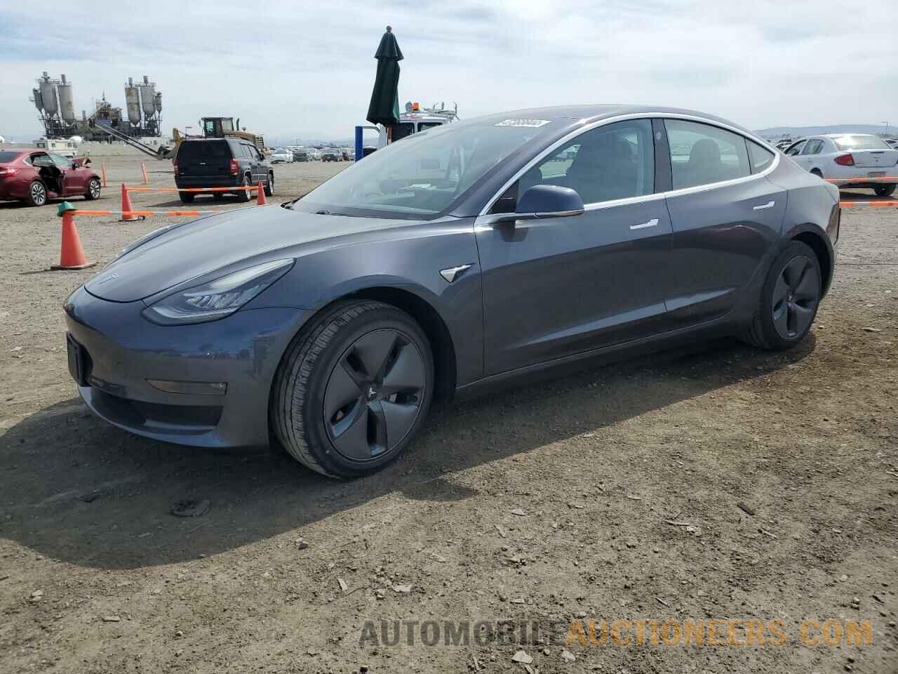 5YJ3E1EA6JF045274 TESLA MODEL 3 2018