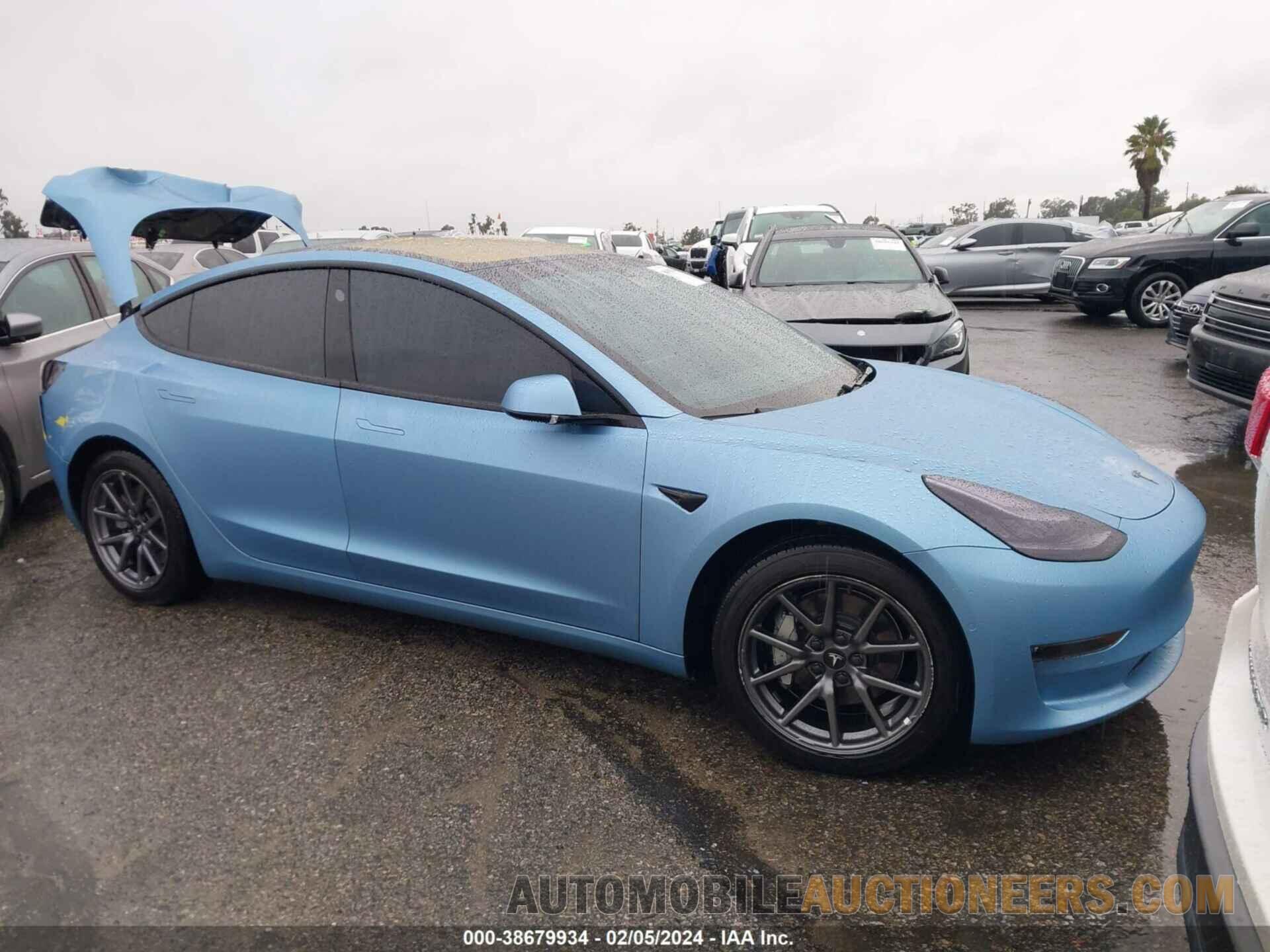 5YJ3E1EA6JF157590 TESLA MODEL 3 2018