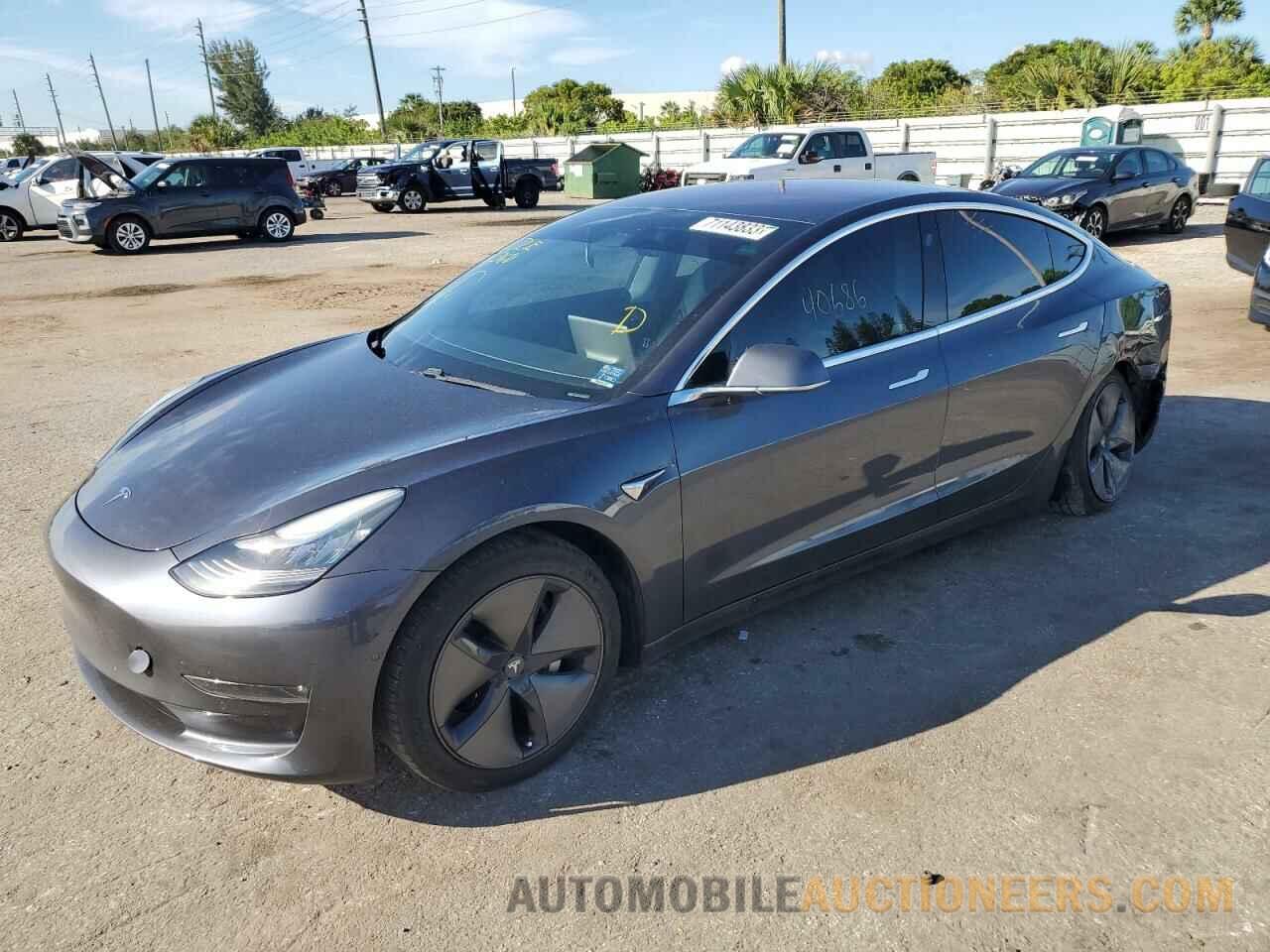 5YJ3E1EA6JF158075 TESLA MODEL 3 2018