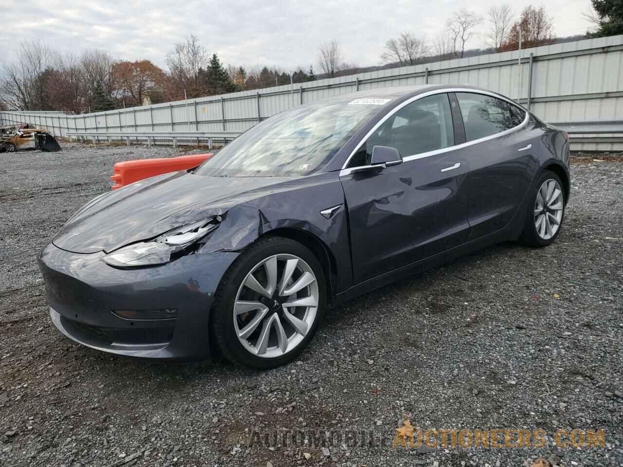 5YJ3E1EA6JF163020 TESLA MODEL 3 2018