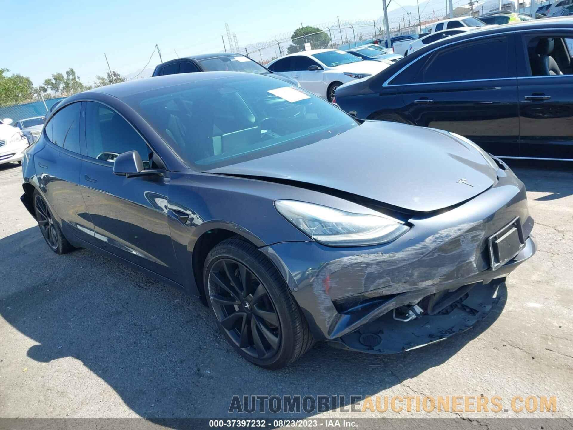 5YJ3E1EA6KF190266 TESLA MODEL 3 2019