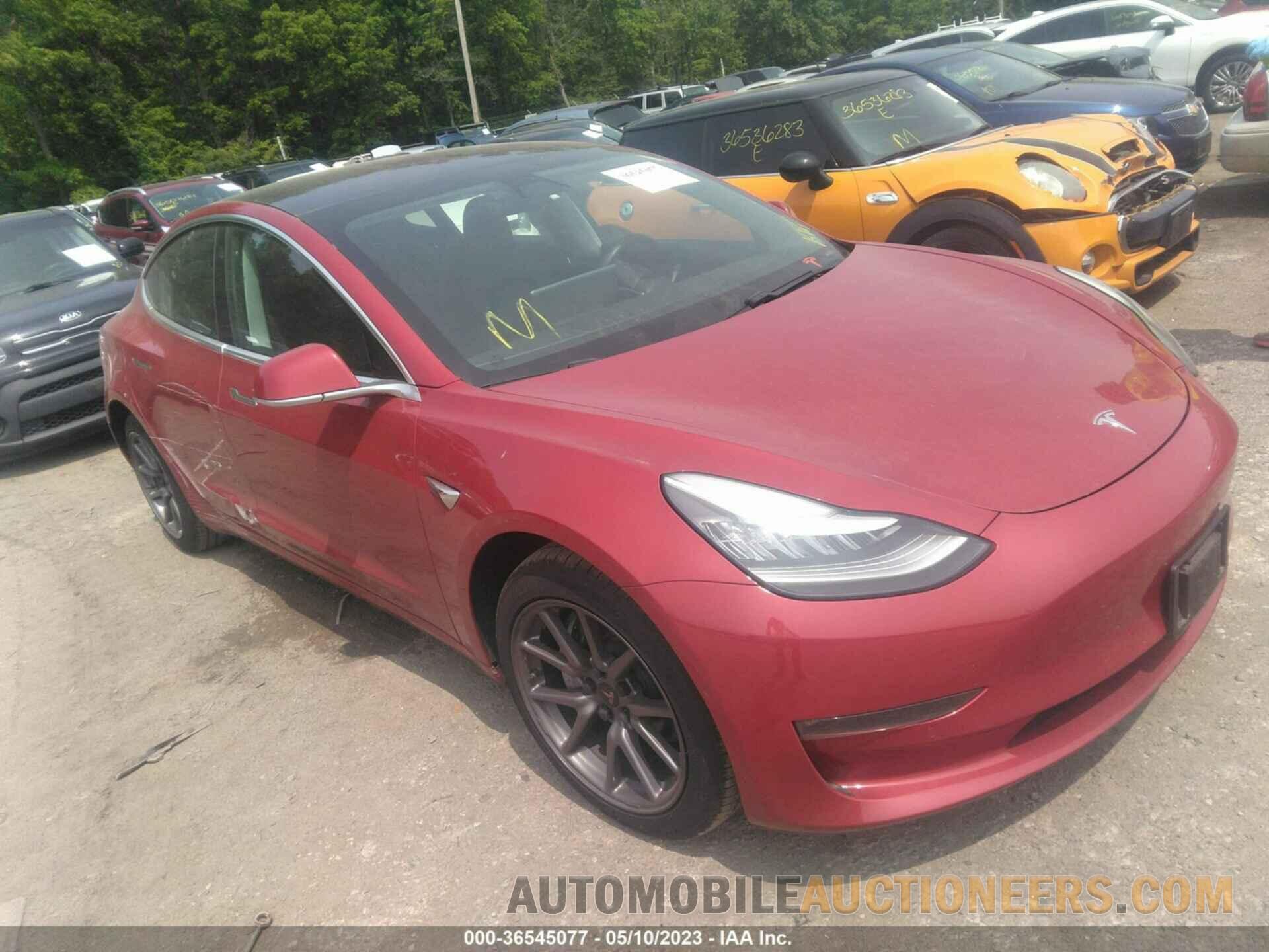 5YJ3E1EA6KF190686 TESLA MODEL 3 2019