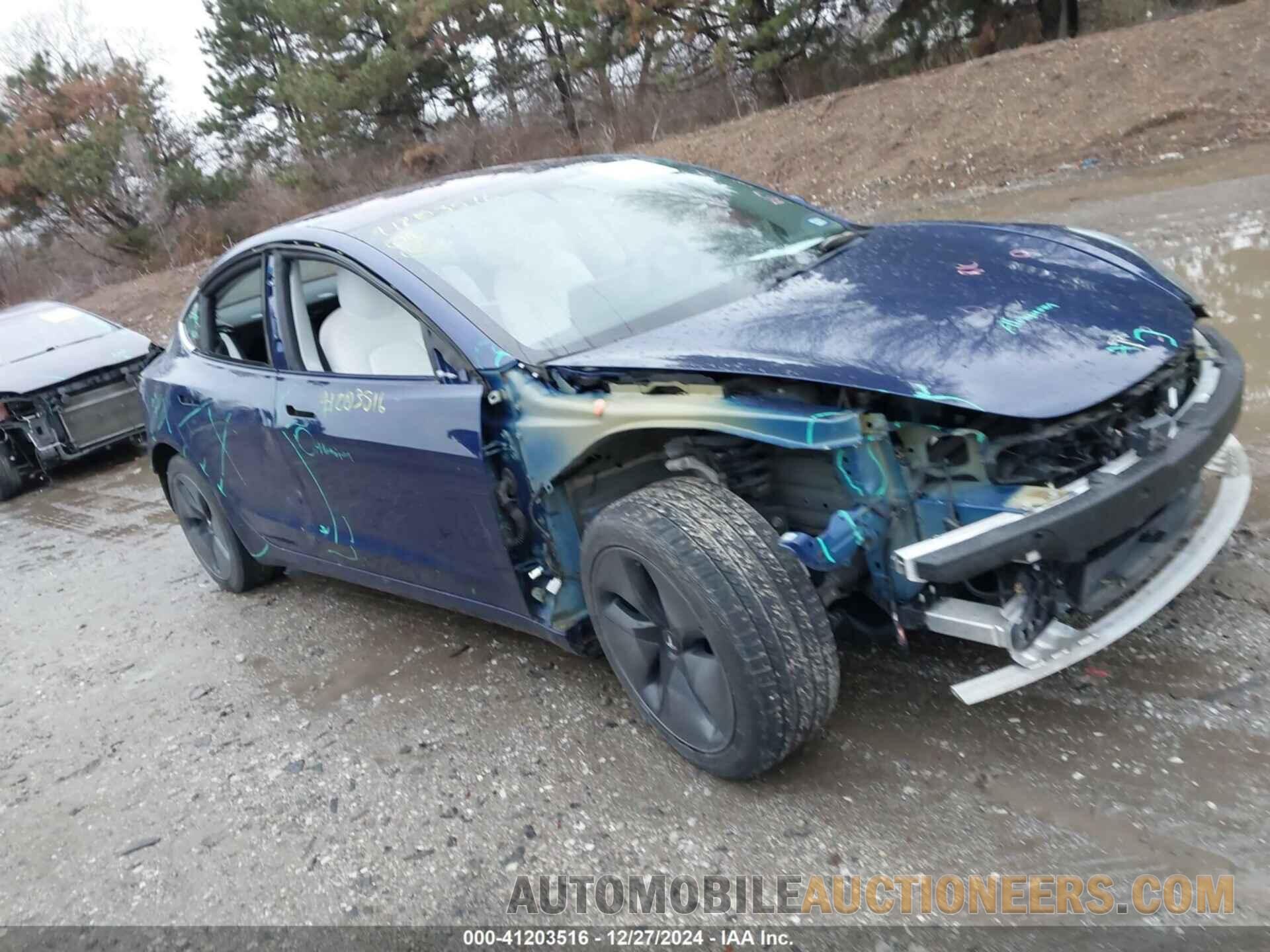 5YJ3E1EA6KF323642 TESLA MODEL 3 2019