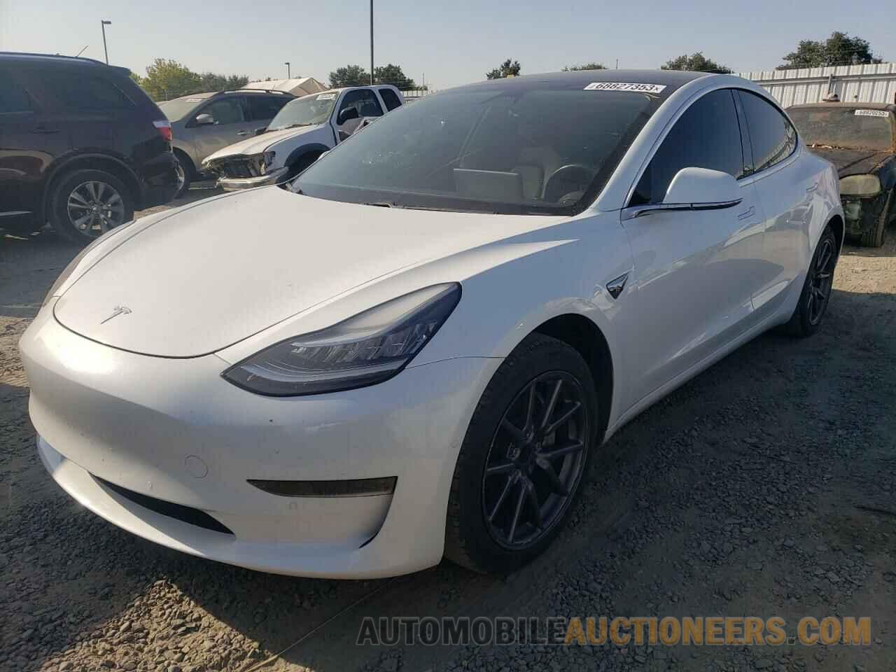 5YJ3E1EA6KF426463 TESLA MODEL 3 2019