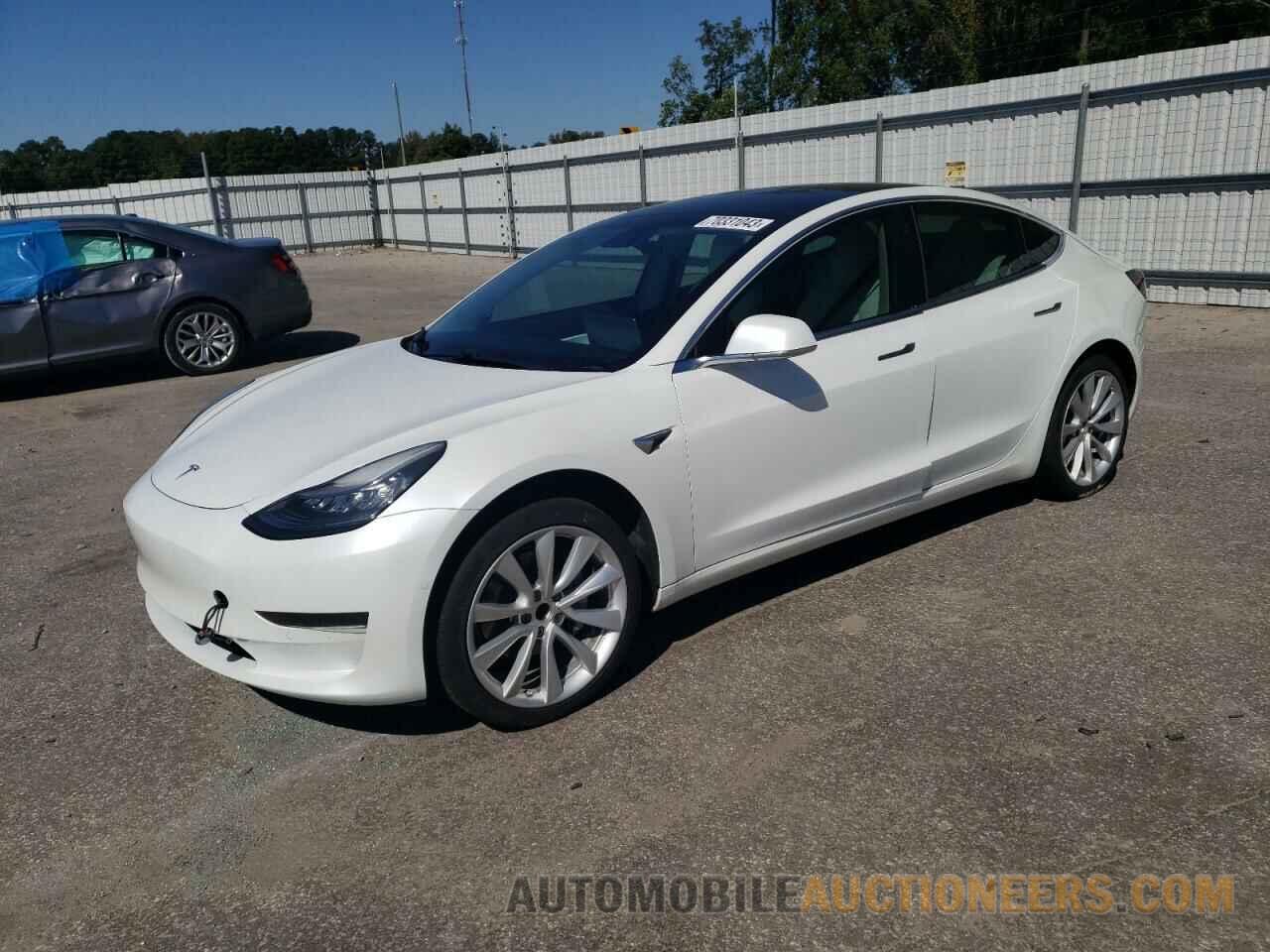 5YJ3E1EA6KF445076 TESLA MODEL 3 2019