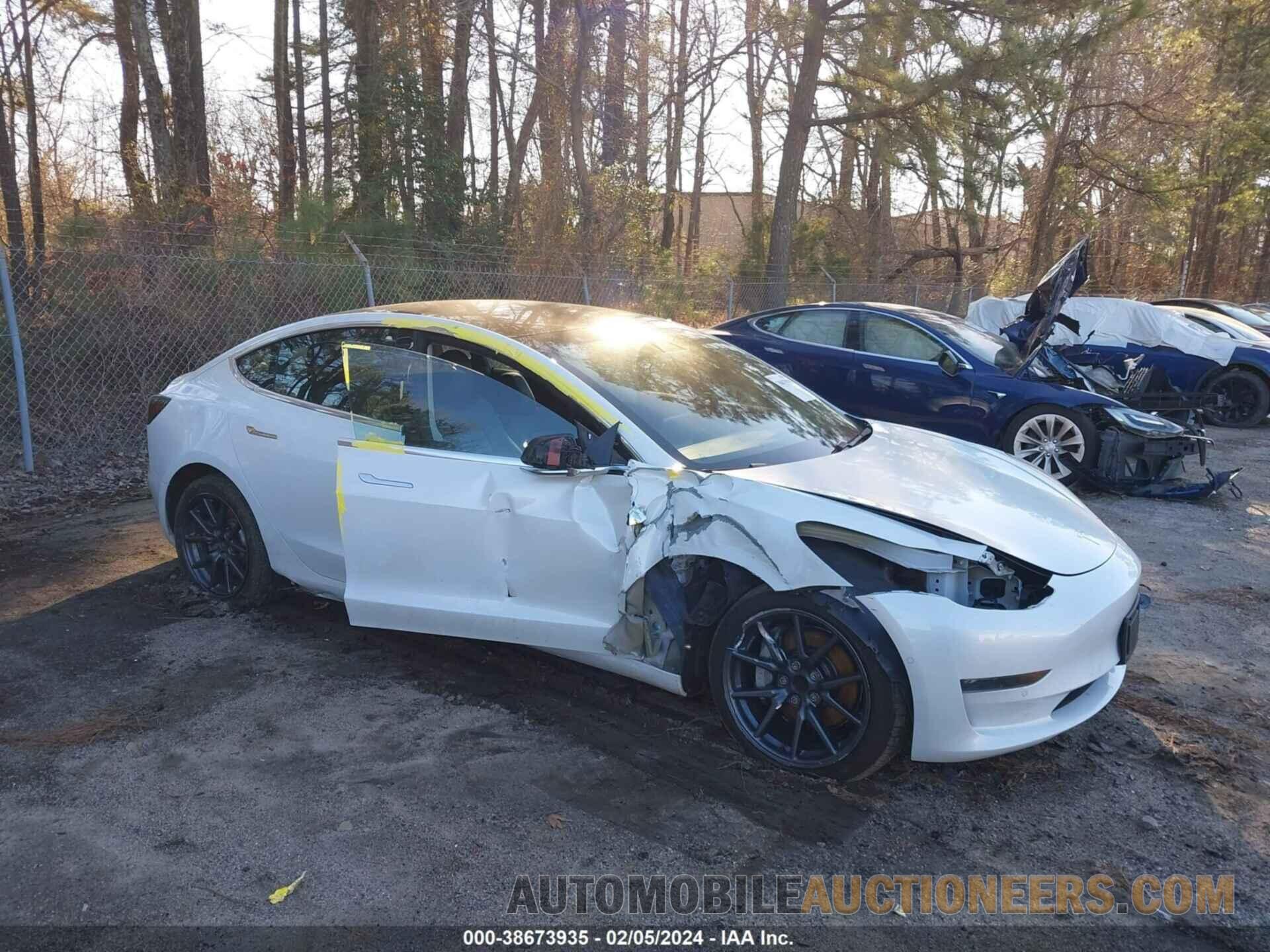 5YJ3E1EA6KF482791 TESLA MODEL 3 2019