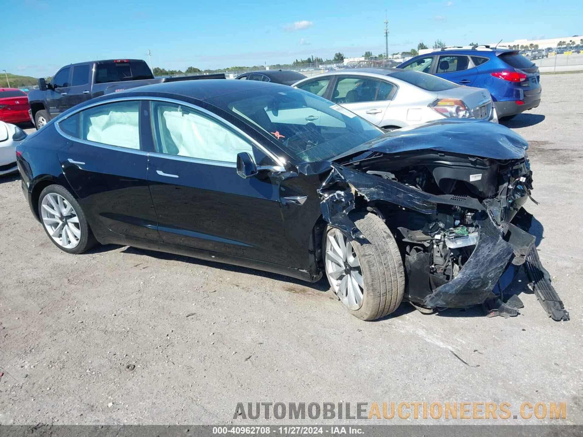 5YJ3E1EA6LF660877 TESLA MODEL 3 2020