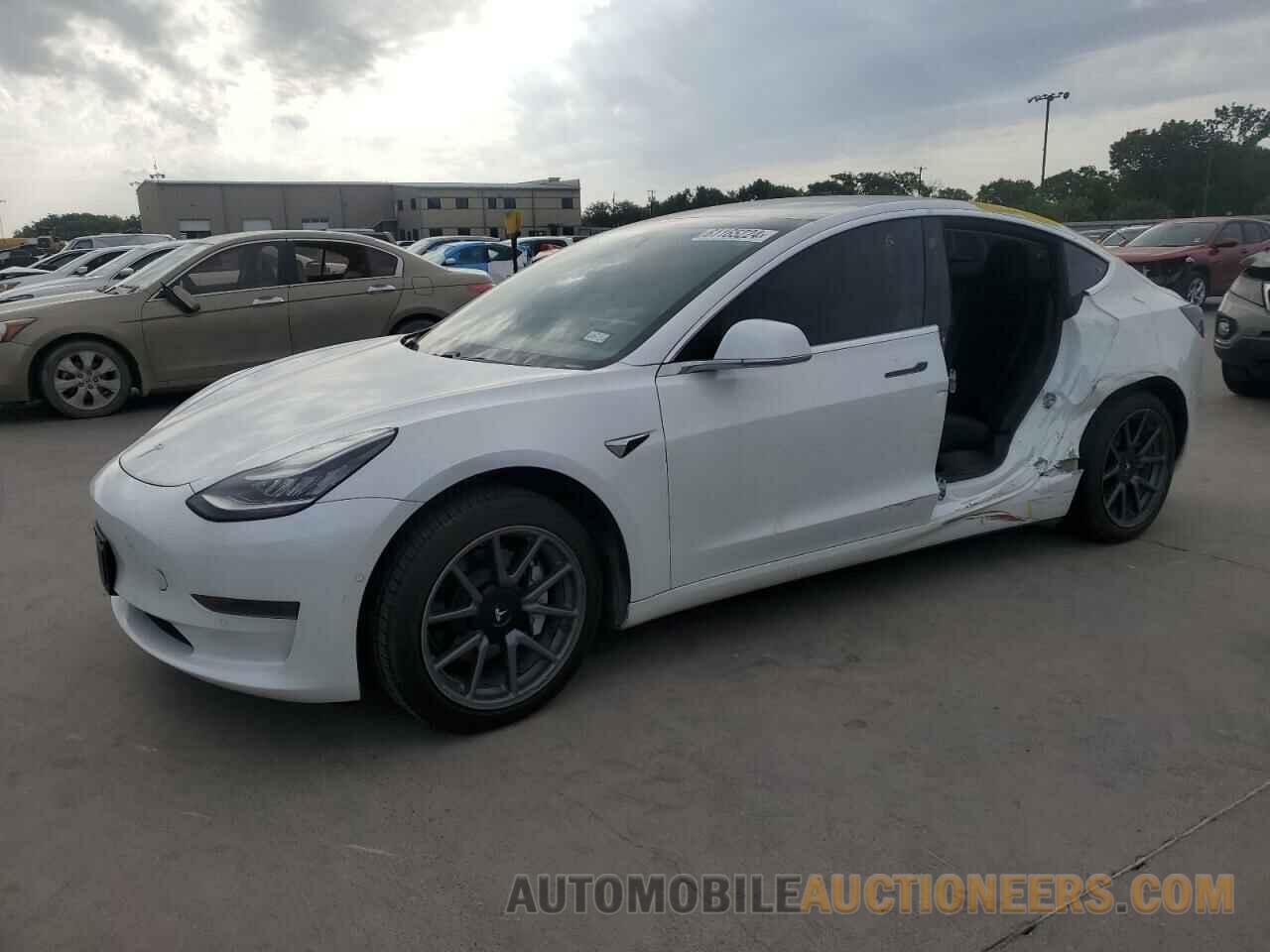 5YJ3E1EA6LF669885 TESLA MODEL 3 2020