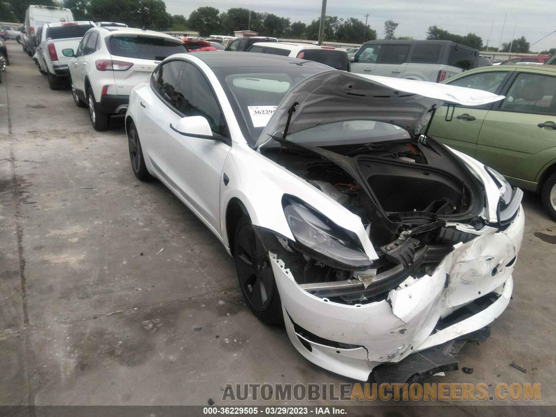 5YJ3E1EA6MF028012 TESLA MODEL 3 2021