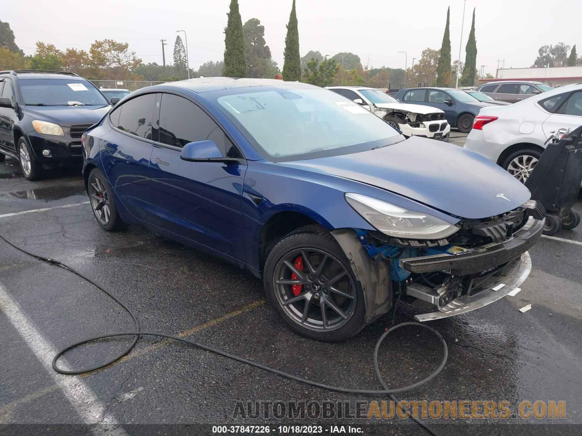 5YJ3E1EA6MF031556 TESLA MODEL 3 2021