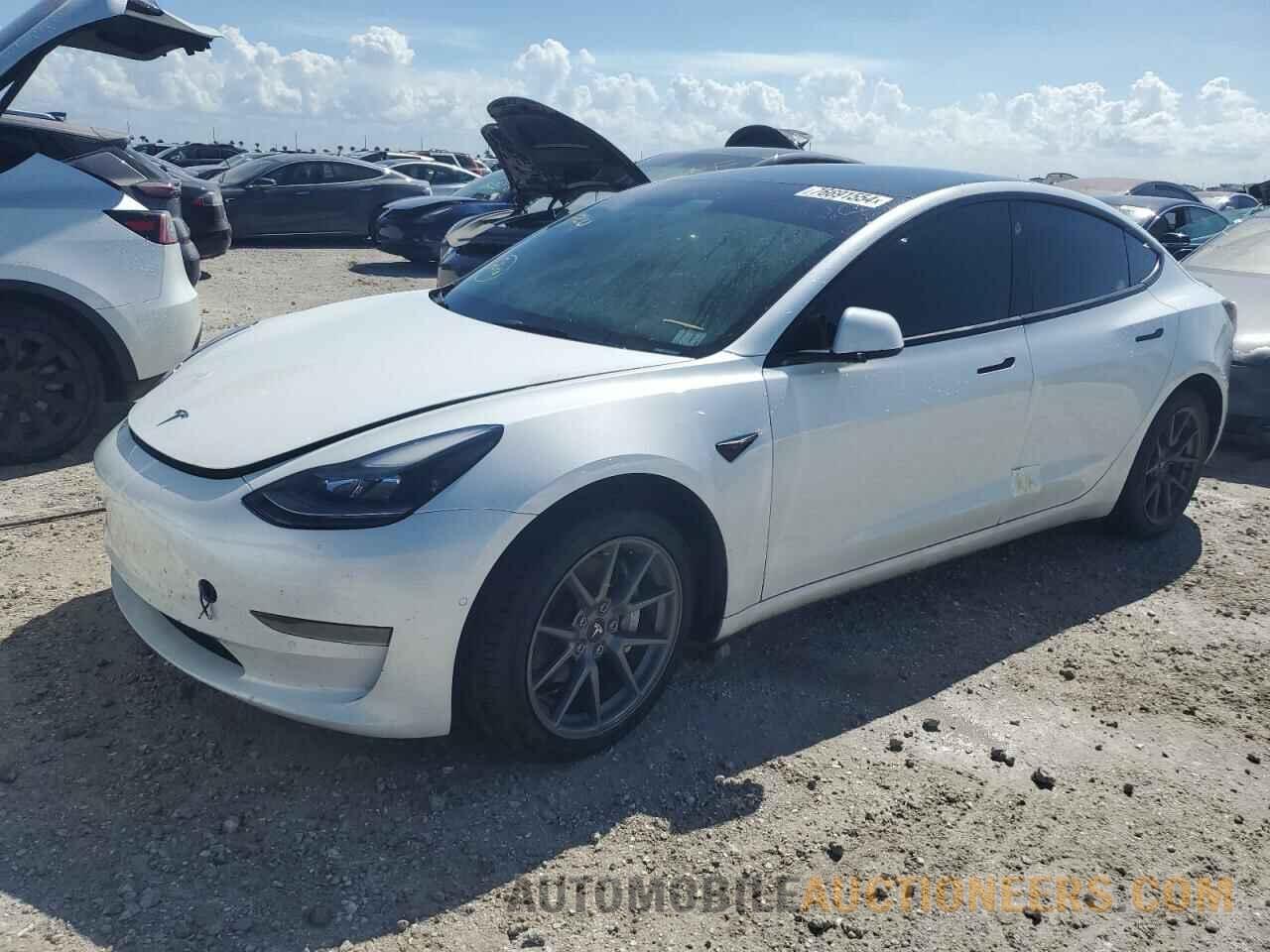 5YJ3E1EA6MF047210 TESLA MODEL 3 2021