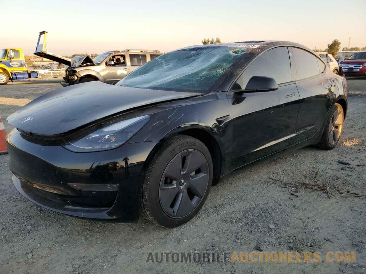 5YJ3E1EA6MF067098 TESLA MODEL 3 2021