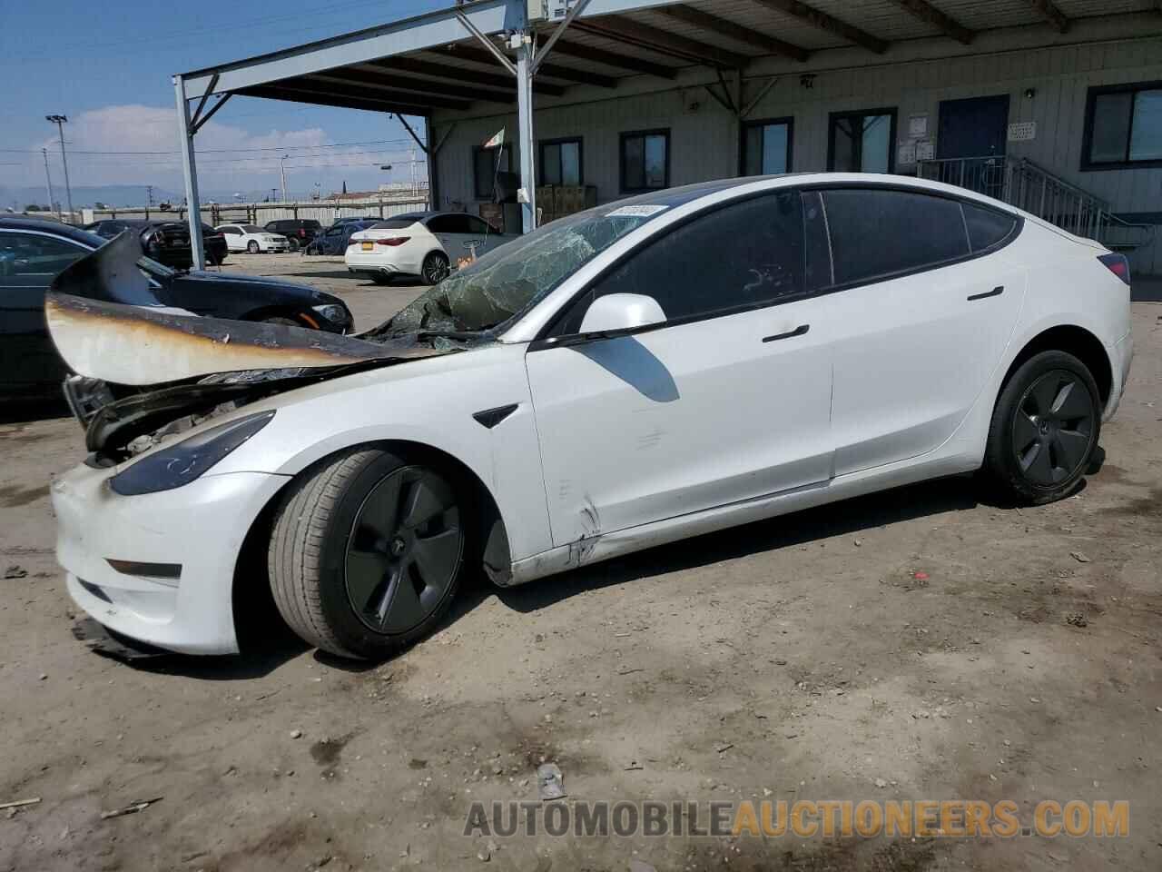 5YJ3E1EA6MF068218 TESLA MODEL 3 2021