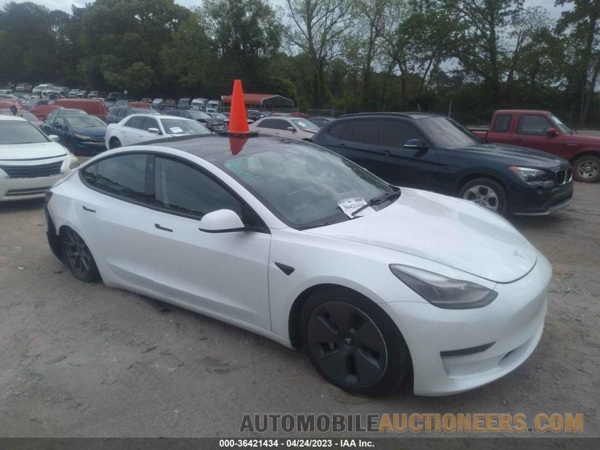 5YJ3E1EA6MF866668 TESLA MODEL 3 2021