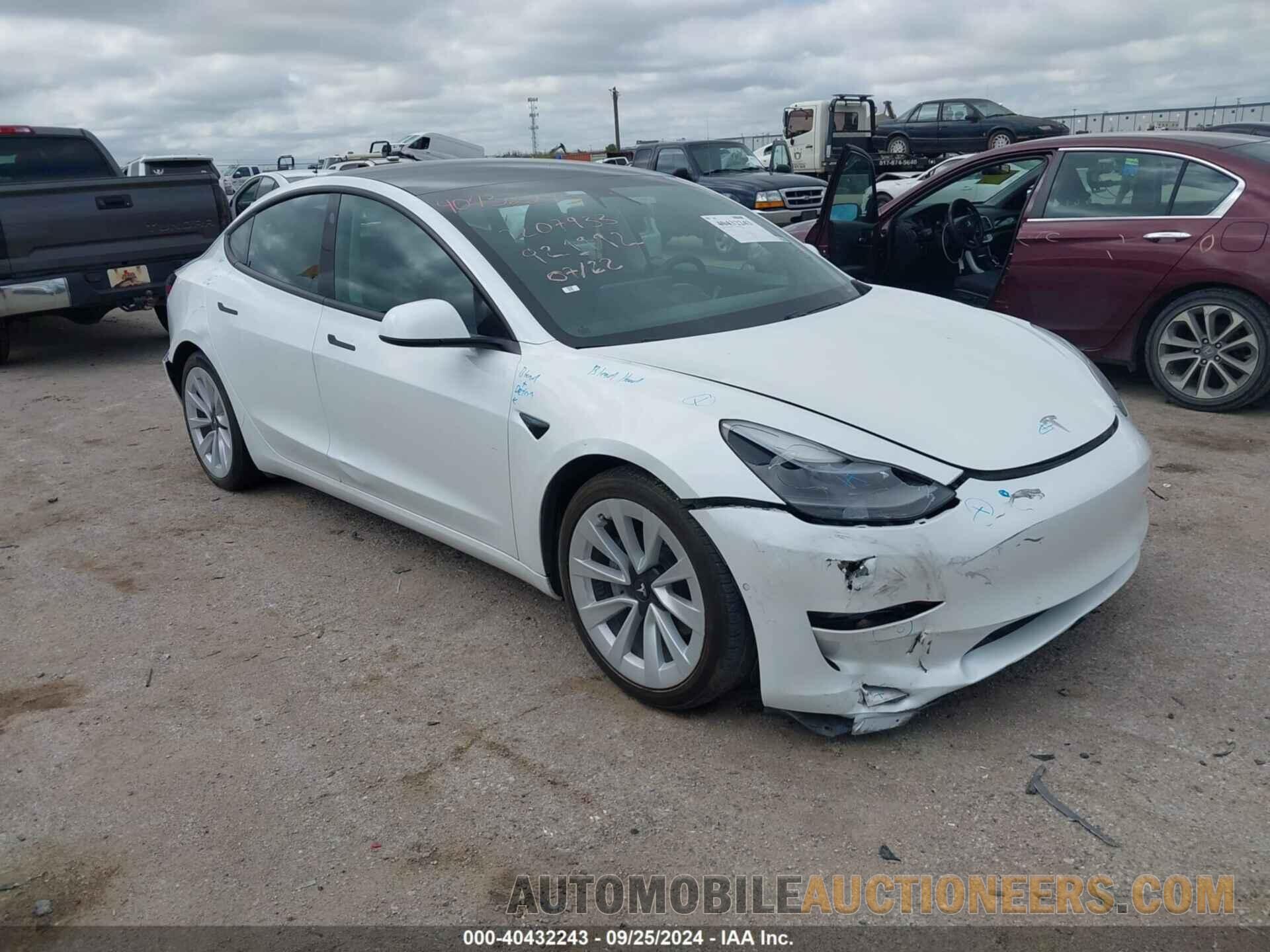 5YJ3E1EA6MF921992 TESLA MODEL 3 2021