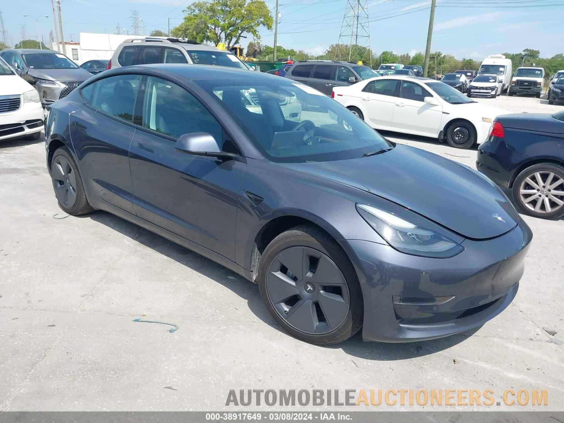 5YJ3E1EA6NF102689 TESLA MODEL 3 2022