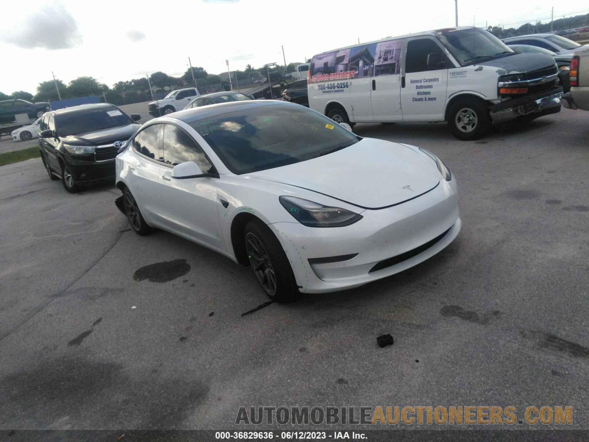 5YJ3E1EA6NF151732 TESLA MODEL 3 2022