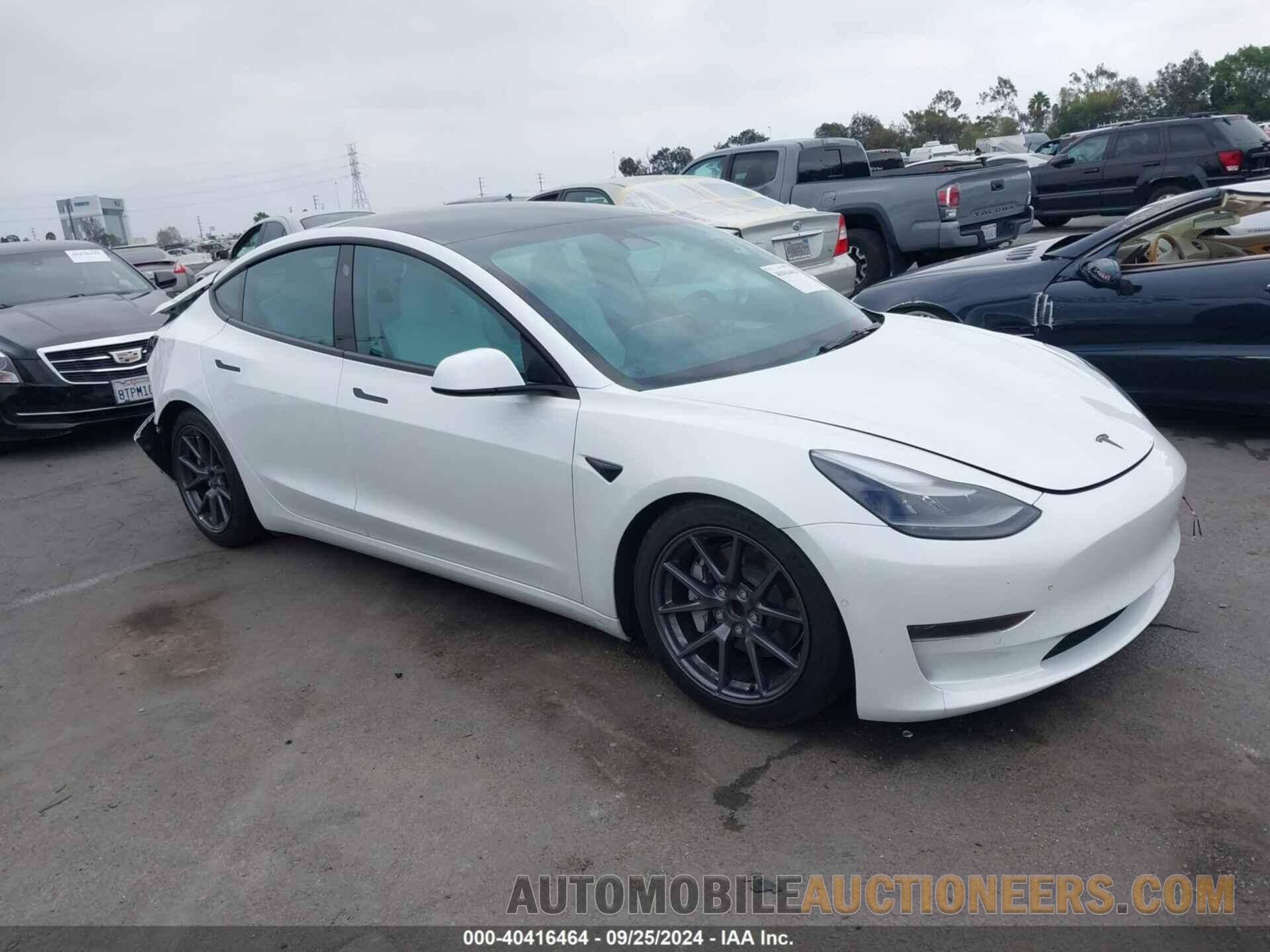 5YJ3E1EA6NF178042 TESLA MODEL 3 2022