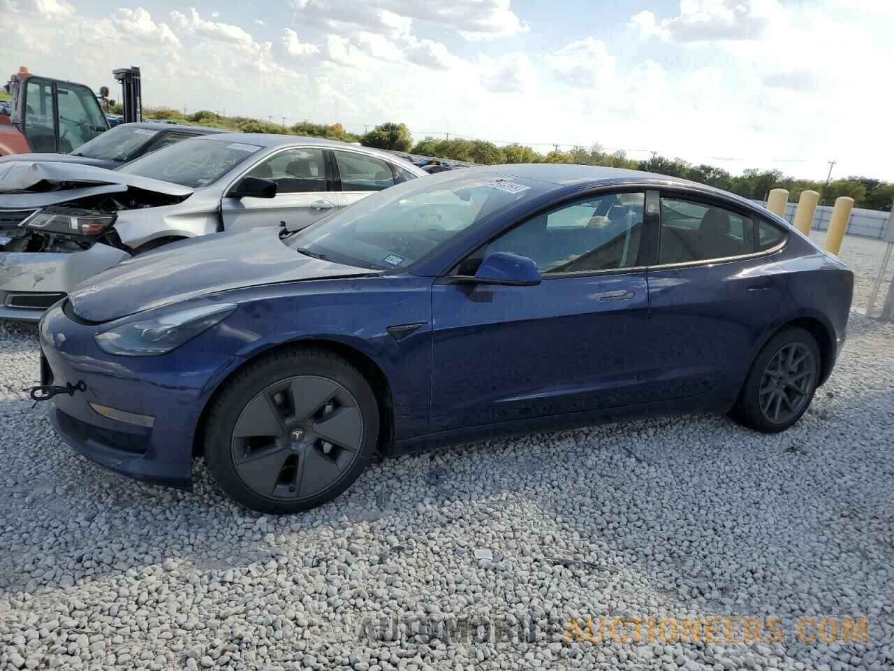 5YJ3E1EA6NF186657 TESLA MODEL 3 2022