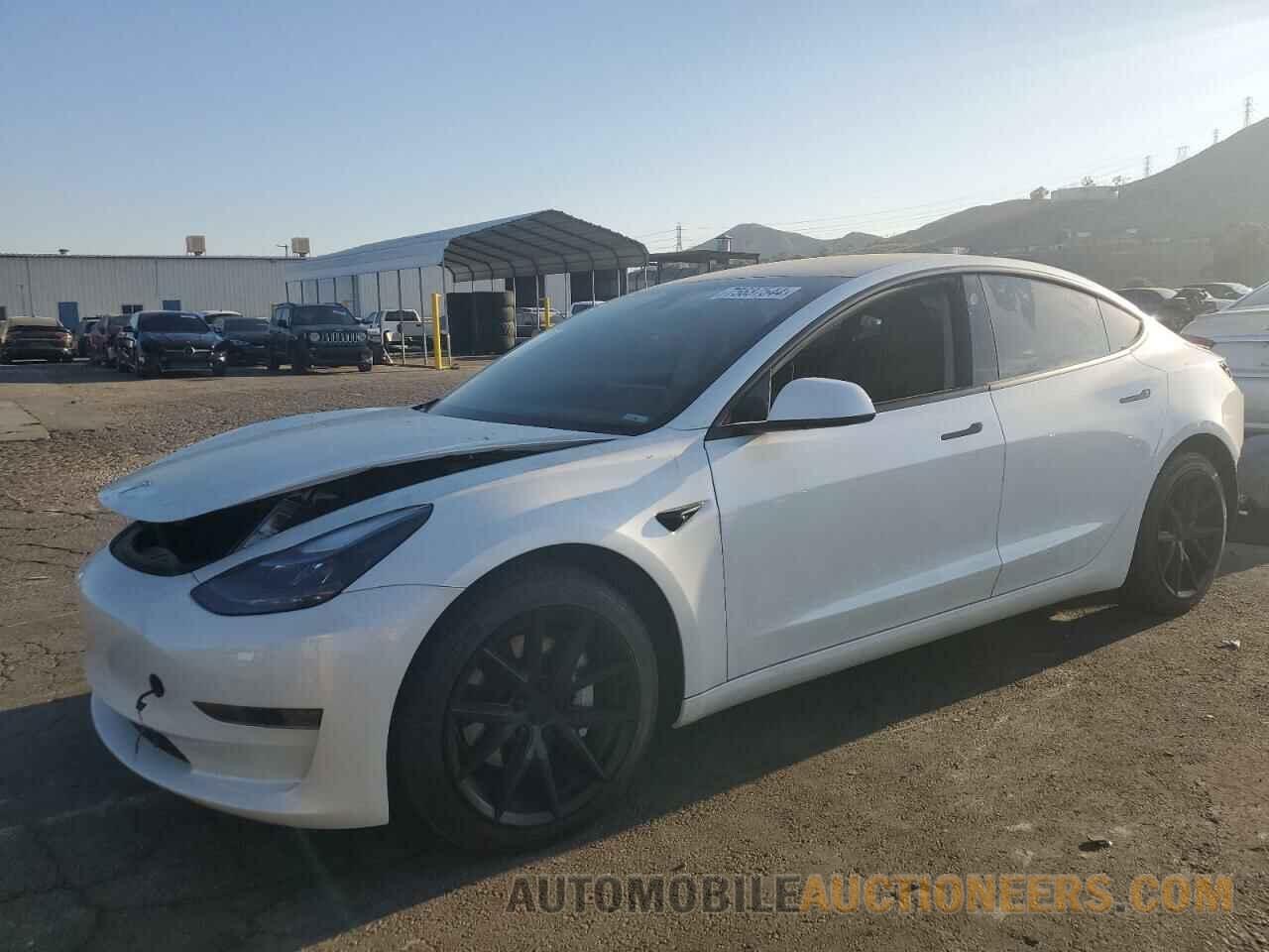 5YJ3E1EA6NF194709 TESLA MODEL 3 2022