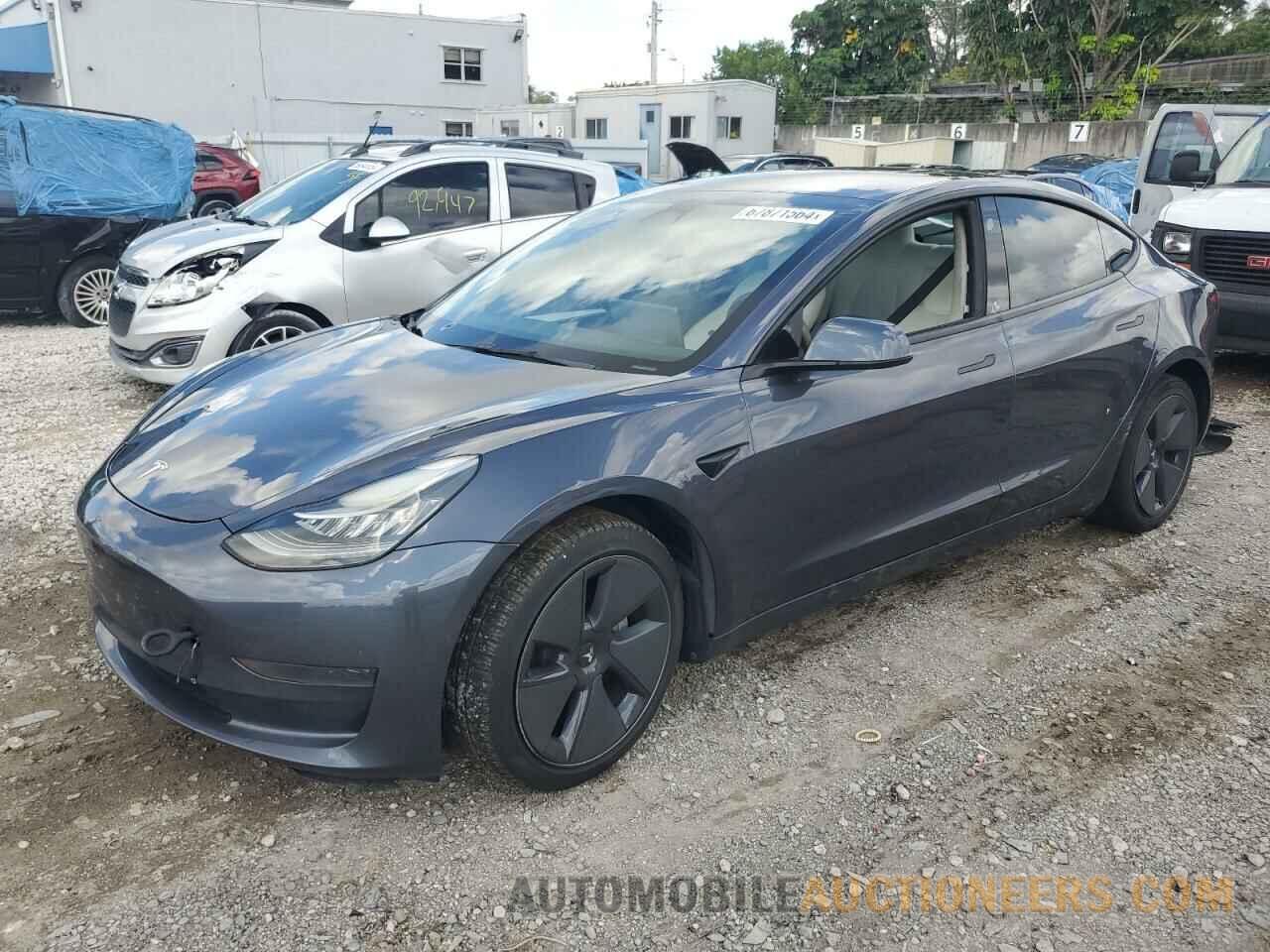 5YJ3E1EA6NF243892 TESLA MODEL 3 2022